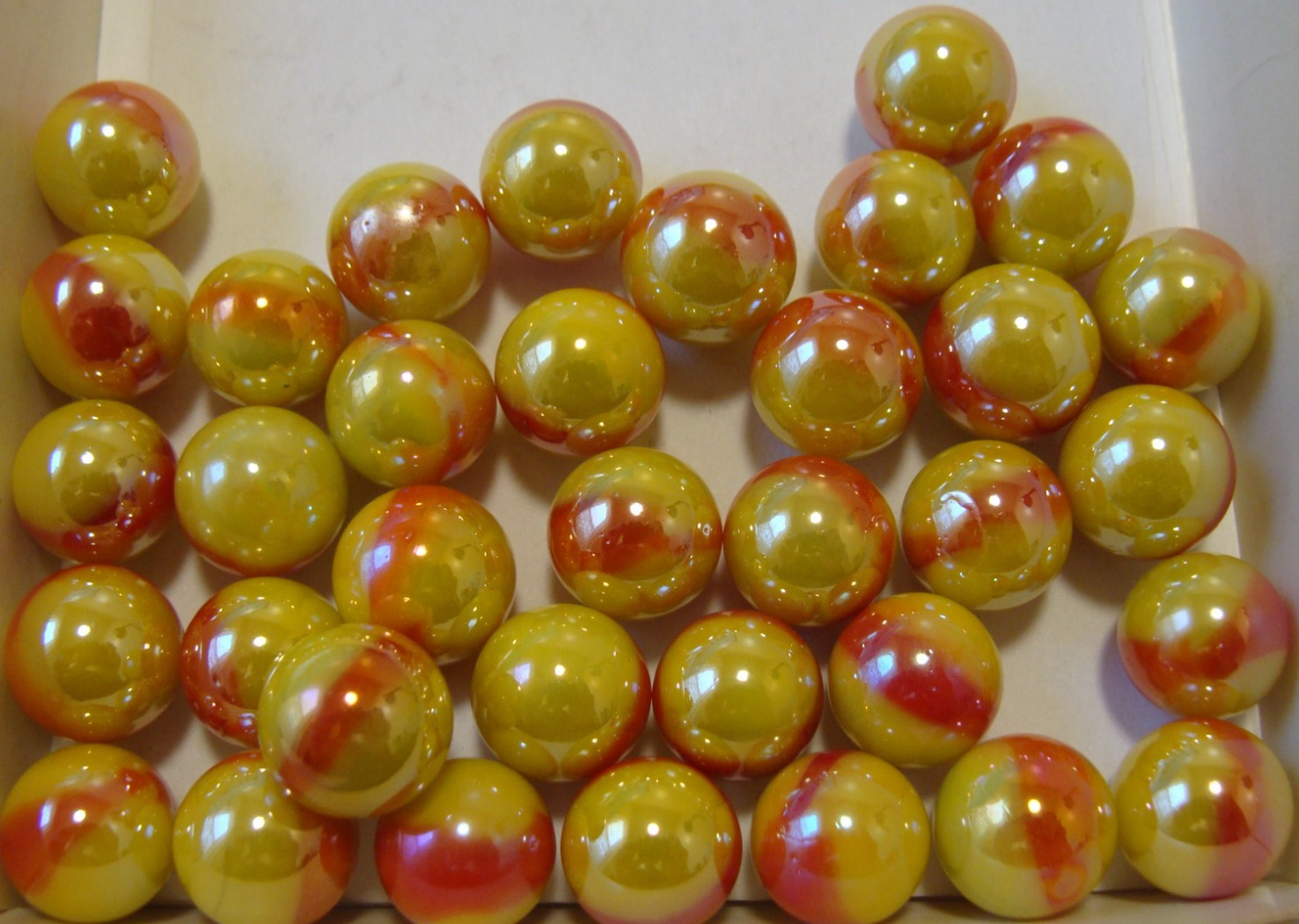 100 Marbles Retired Mega Vacor Sun Peewee Collect Play Gift Toys Yellow Red Nice