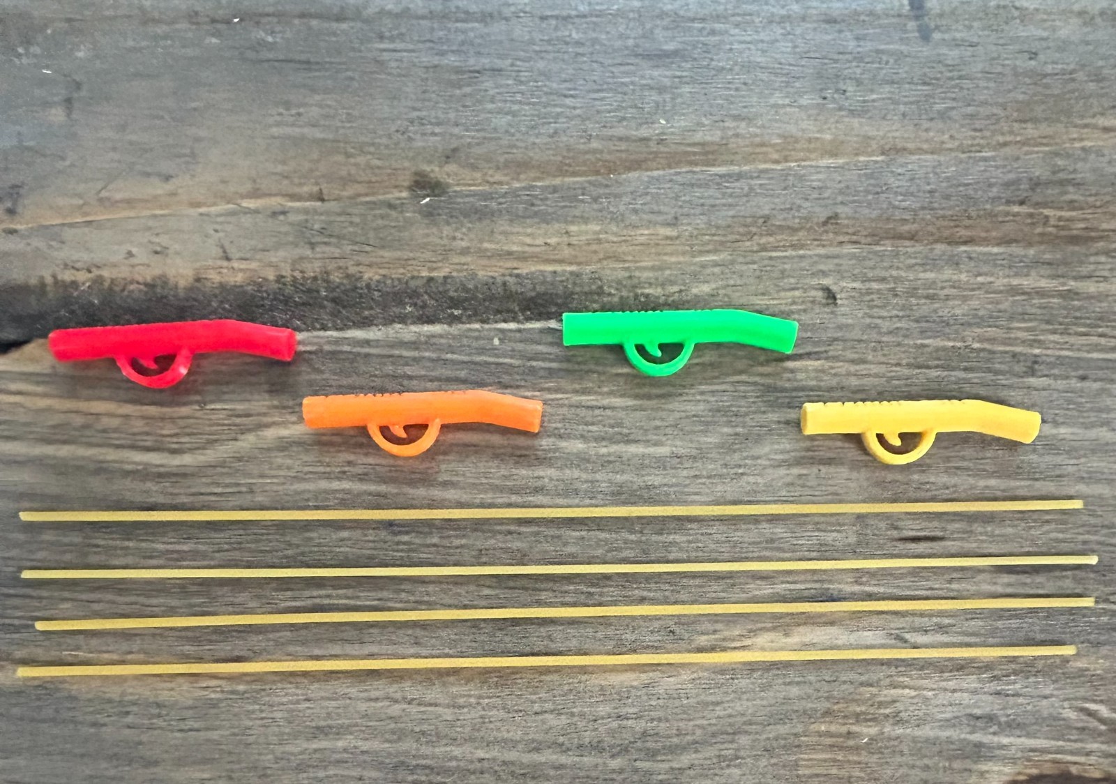 Toy Spaghetti Machine Gun – Party Favor, Loot Bag Filler – 10 pc