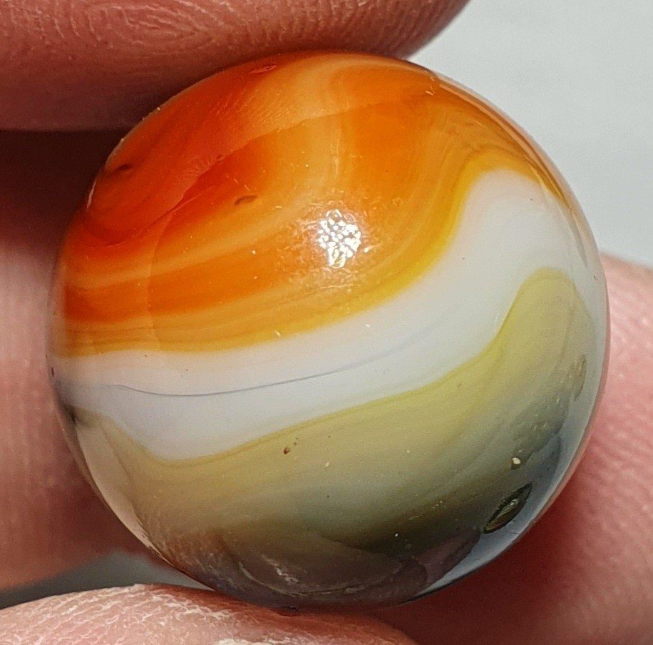 19/32″ Vivid Japanese Mushroom Patch 1940s Vintage Marbles CNM/NM+