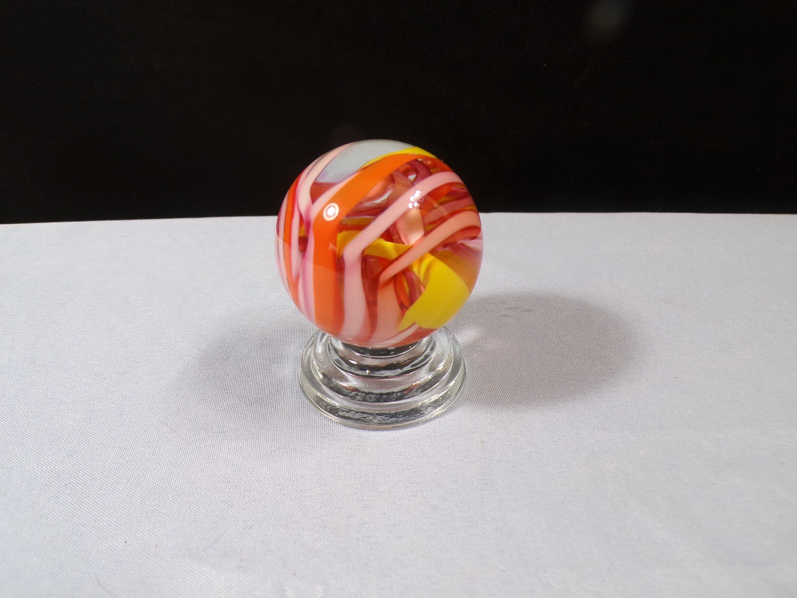 Bobbie Seese Contemporary Pink Yellow Art Glass Marble 1 3/4″ w/ Glass Stand #5