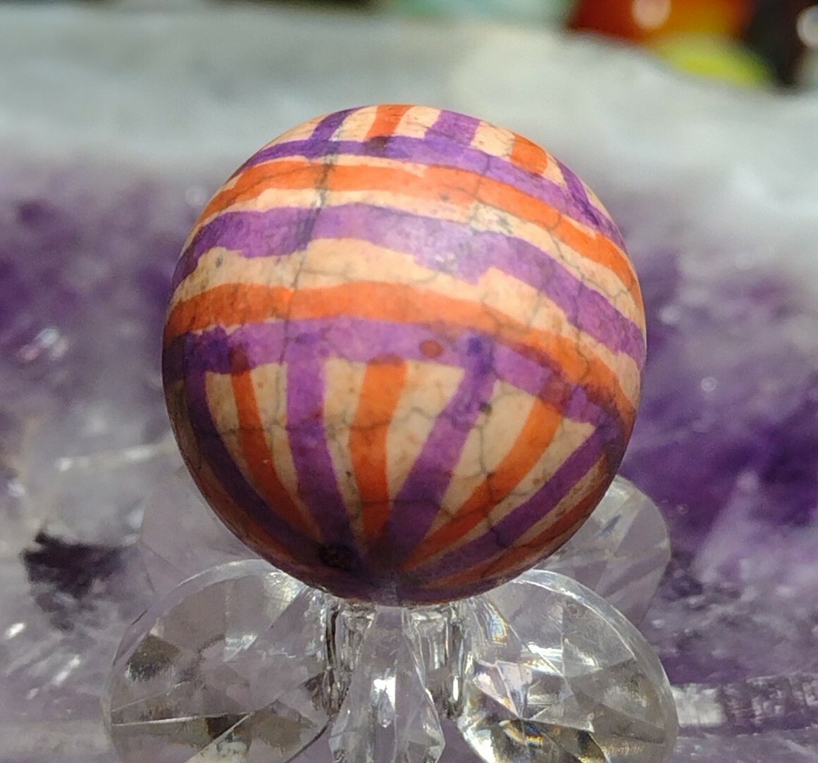 .73″ SWEET HAND PAINTED MARBLES – NM LOOK
