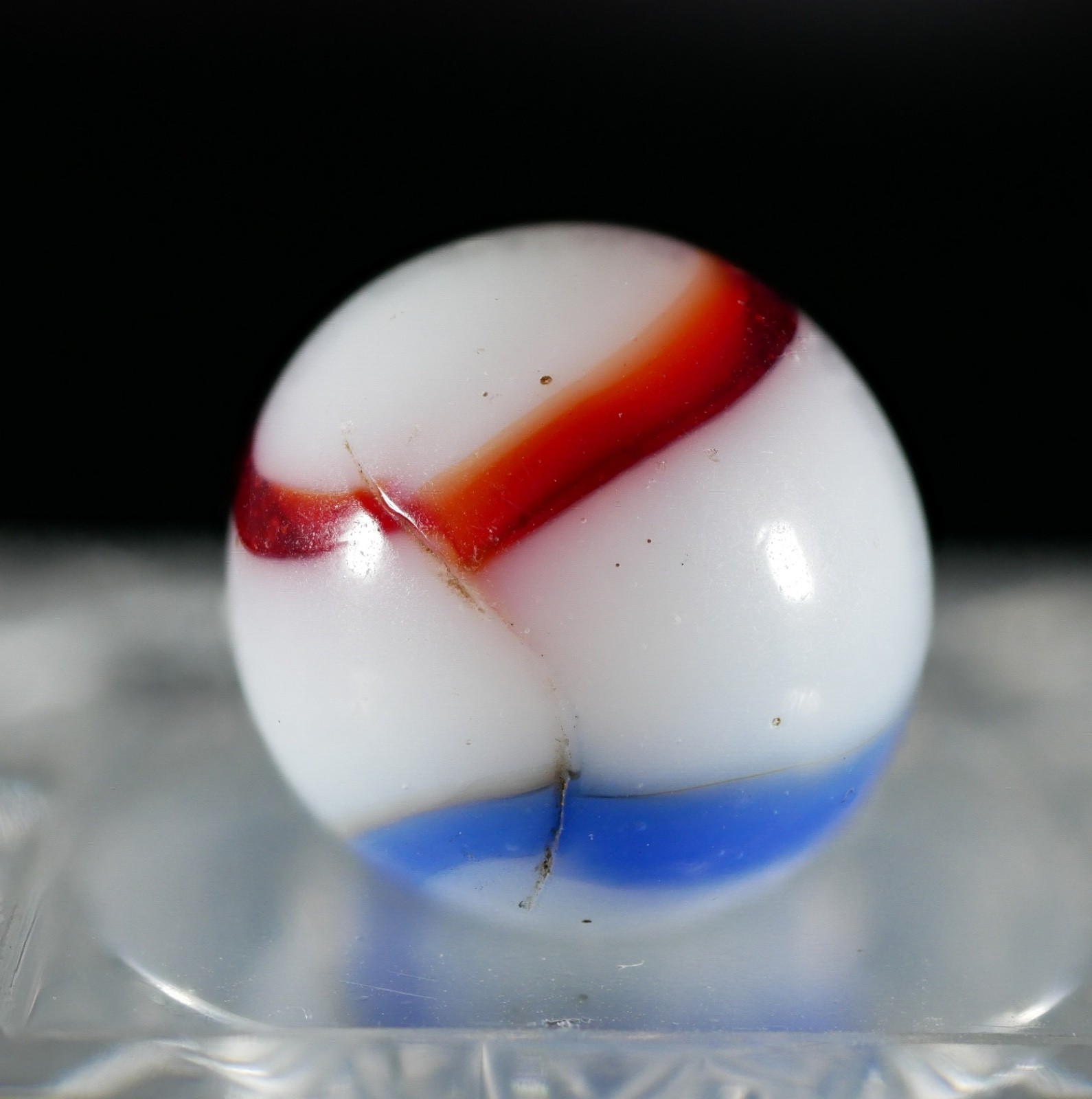 Peltier Rainbo RWB Red White Blue Patriotic Non-Flip-Flop Marble 9/16″ NM