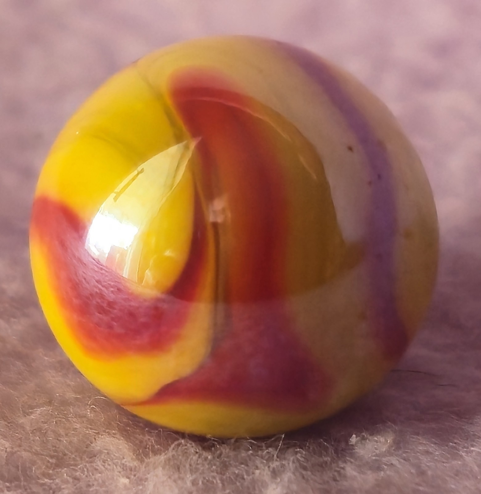 VTG Antique Machine Made Marble 5/8” Ketchup & Mustard .62″ Red Yellow Excellent