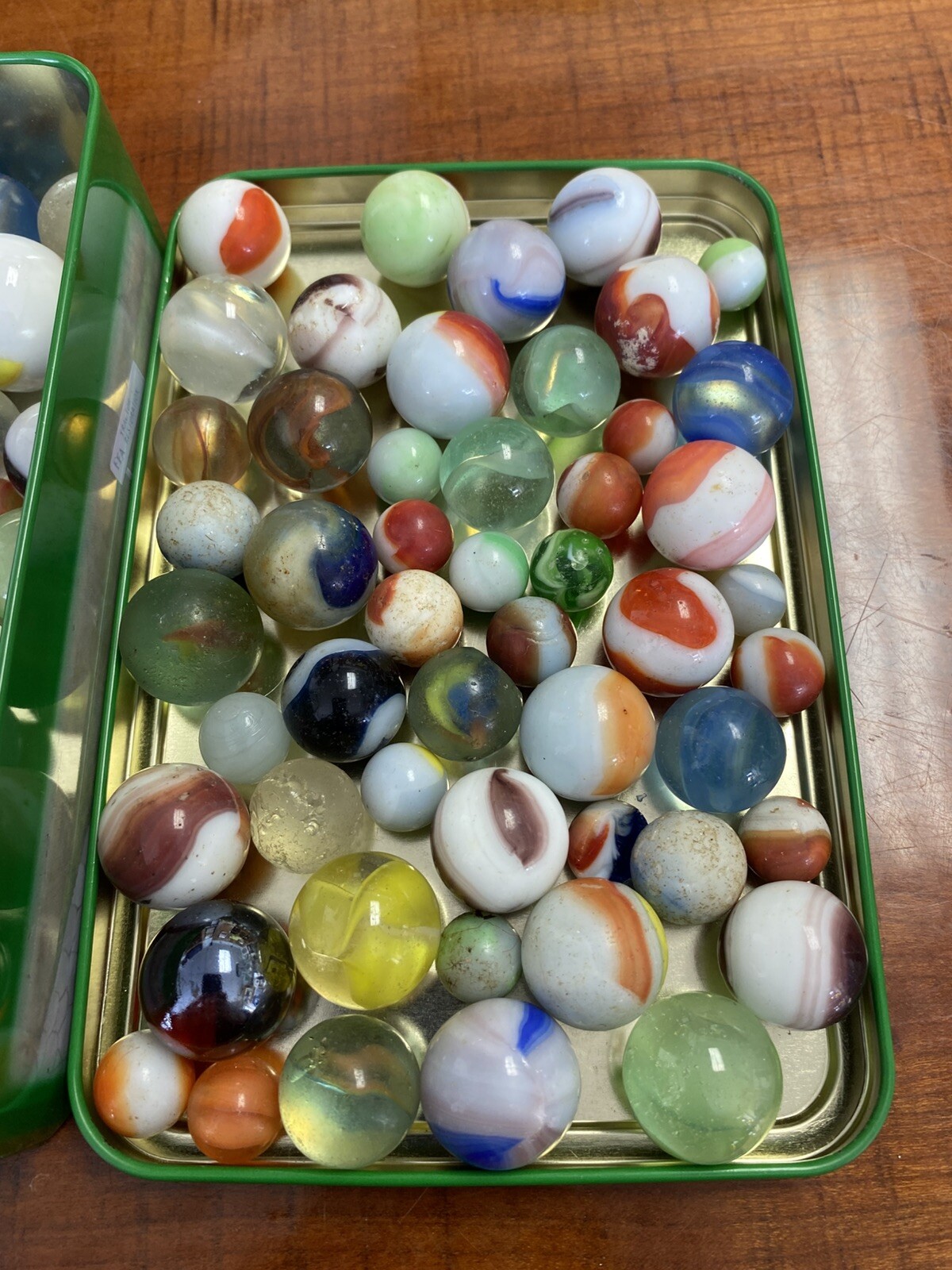 2 Lbs 15 Oz Of Shooter Marbles And Others In Ball Ideal Jar