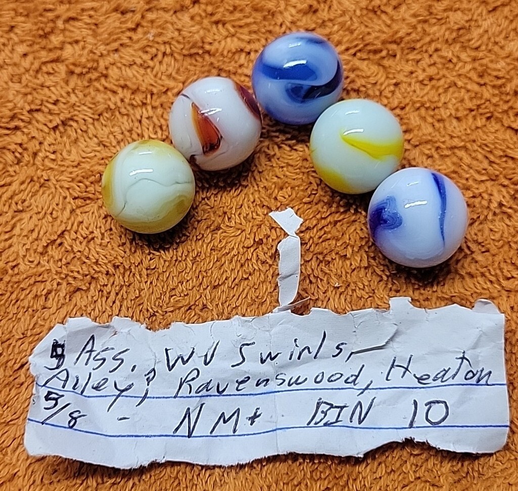 A87•3~Vintage ASS WV Swirls Alley, Ravenswood? 5/8″ Near Mint Marbles, Lot Of 5