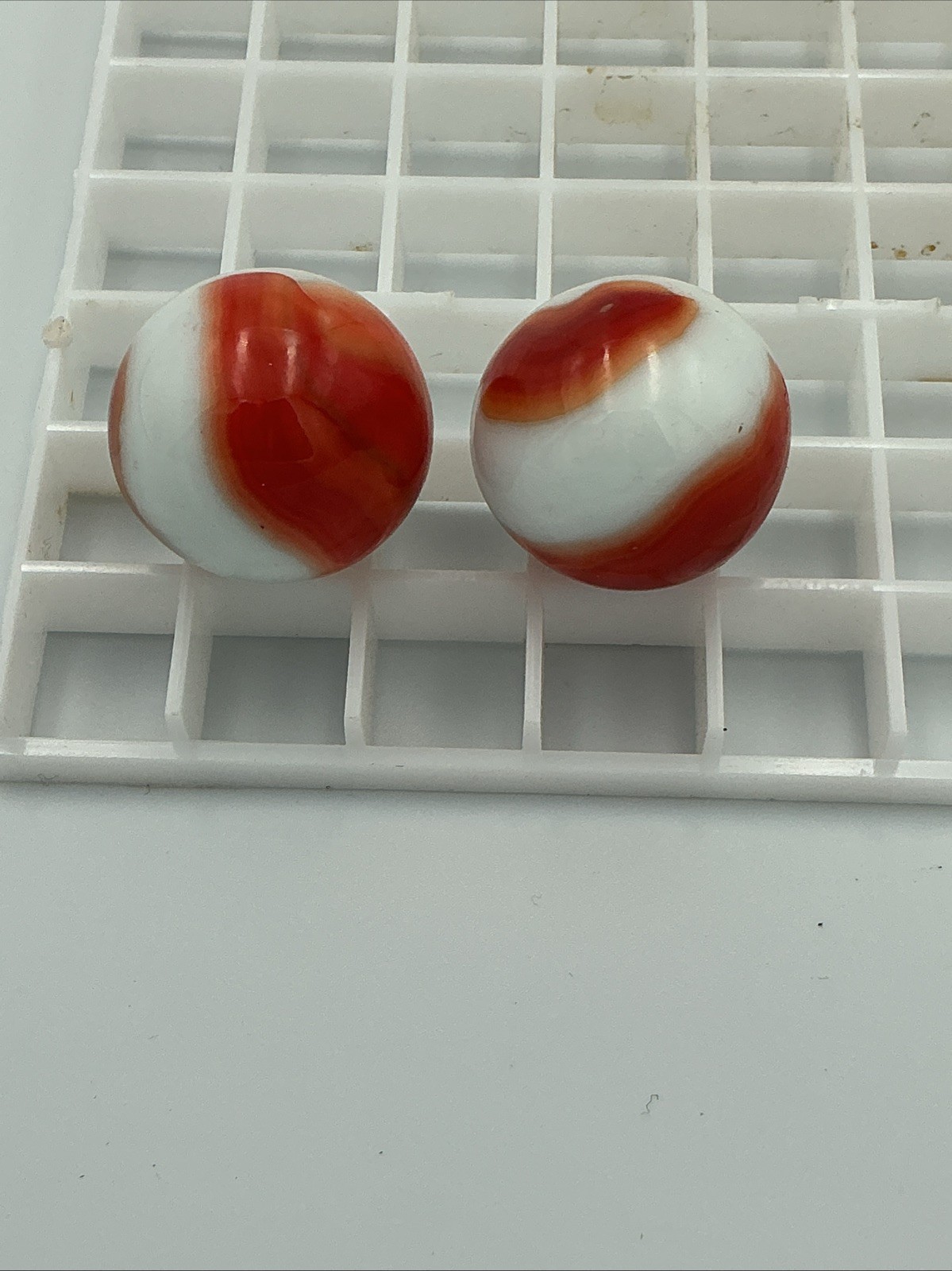Antique 1910s–1920s Mutt and Jeff Cartoon Character Glass Marbles Pair