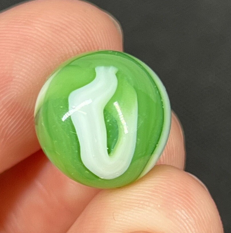 Vintage Agate Christensen Peltier Art Glass Swirl Marble .58 Smokey Green