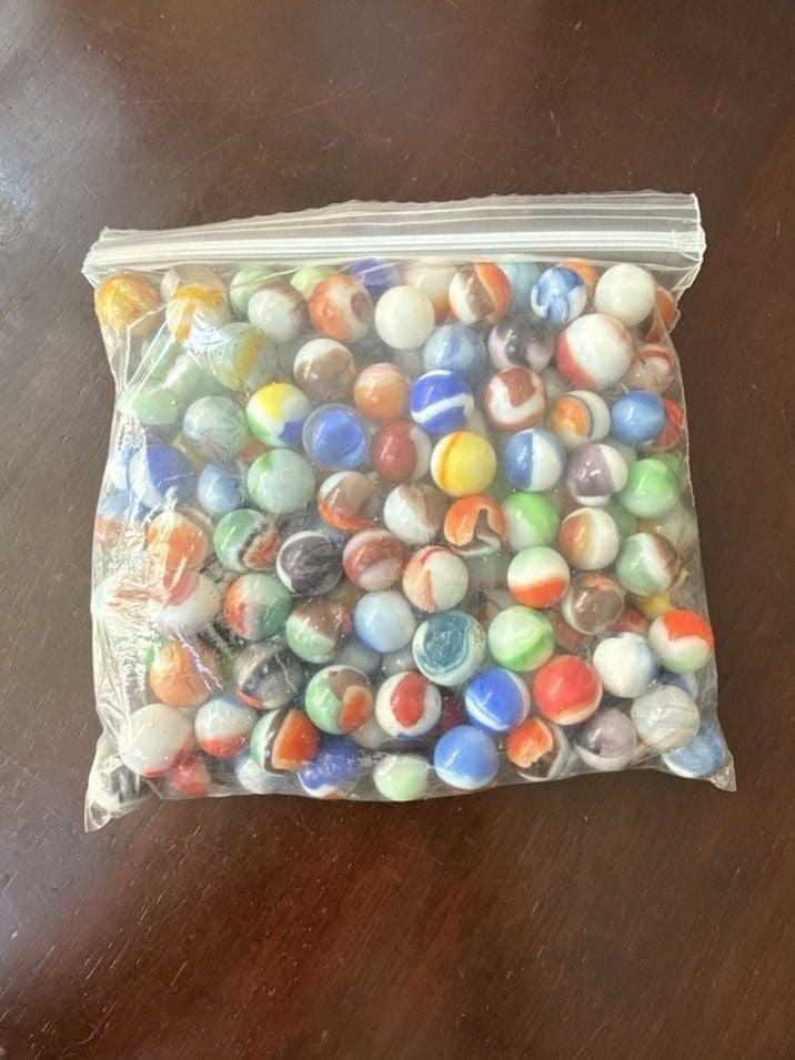 Large Bulk Collection of Vintage Assorted Swirl Glass Marbles (146 =1lb 11oz)