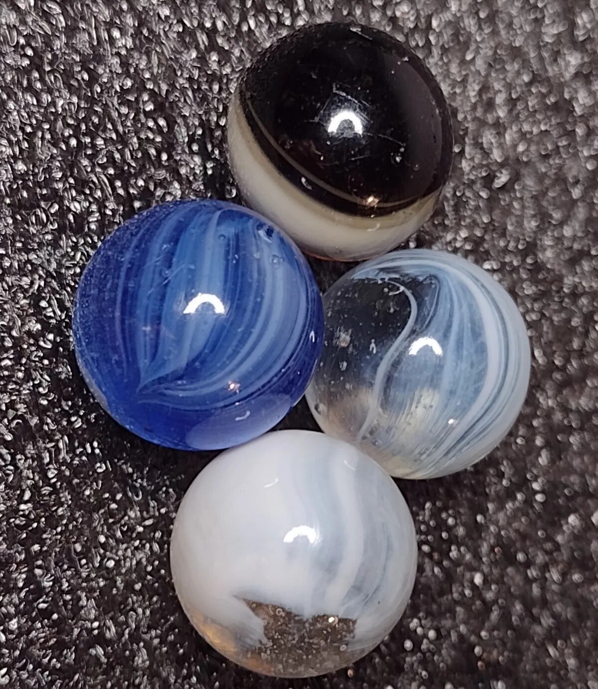 4x NM Multicolor Brushed PATCH 1930s Master Glass Vintage Toy Marbles .61-.64″