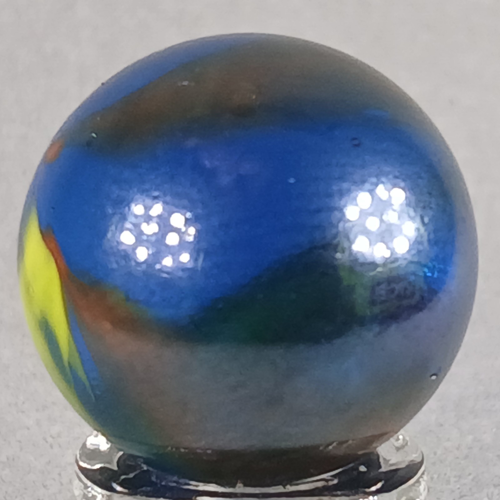 Vacor Iridescent Swirl Marble .62 Inches Near-Mint Condition Combined Shipping