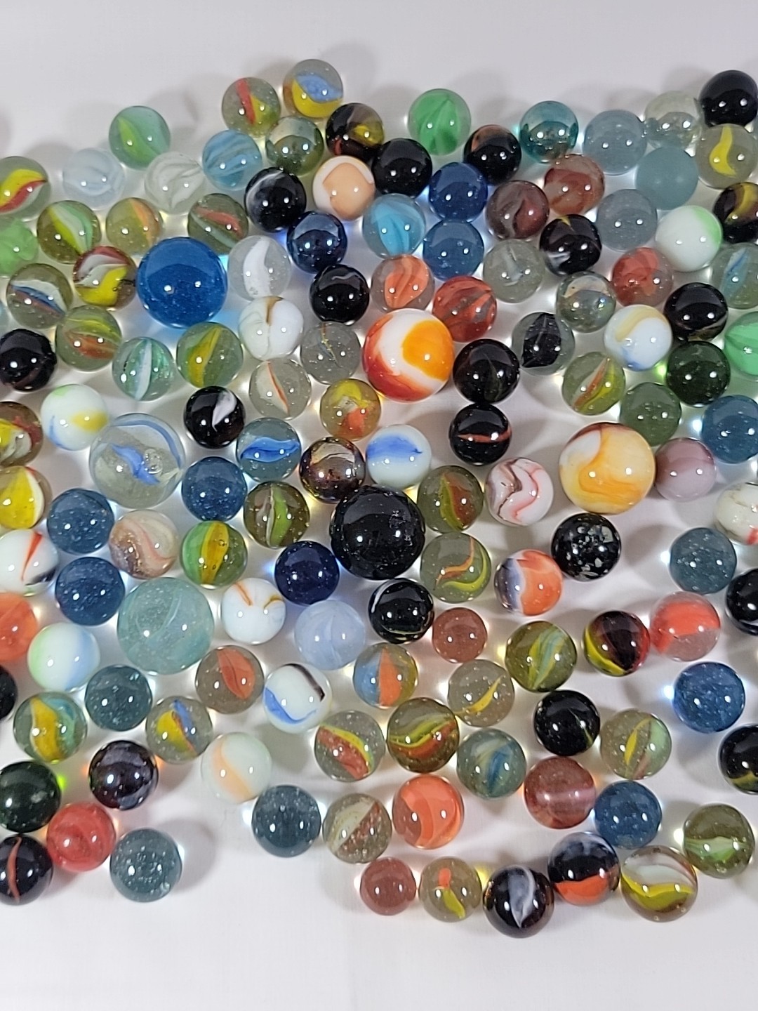 Glass Marble Mixed Lot Clear Opaque Various Sizes Solid Swirl 225+ pc 2 lb 12 oz