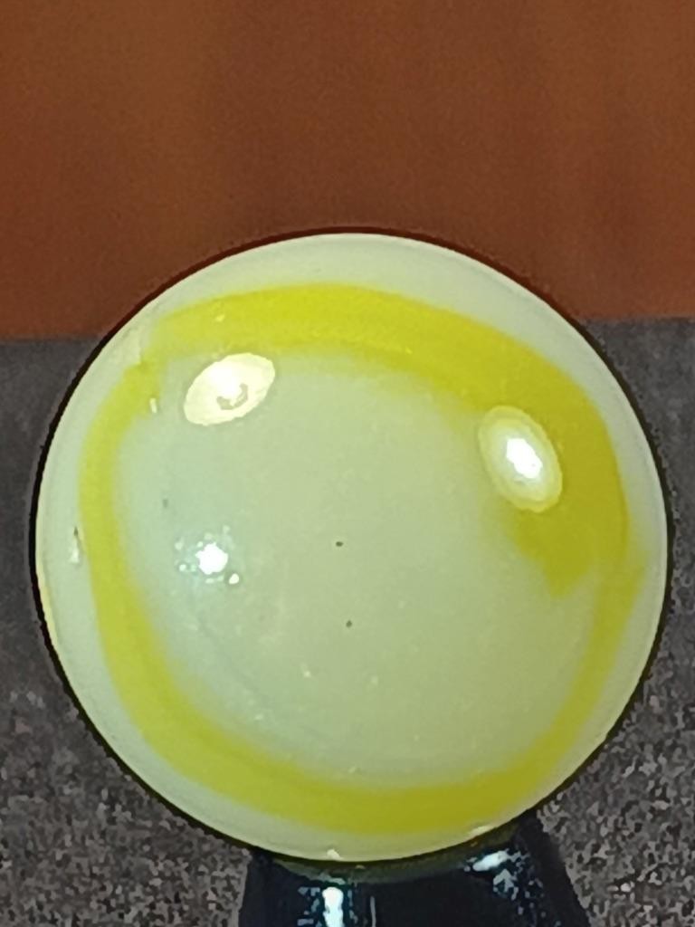 5/8″ Peltier High Noon Sun Yellow Lucent White on Clear NM Serious Marble B291
