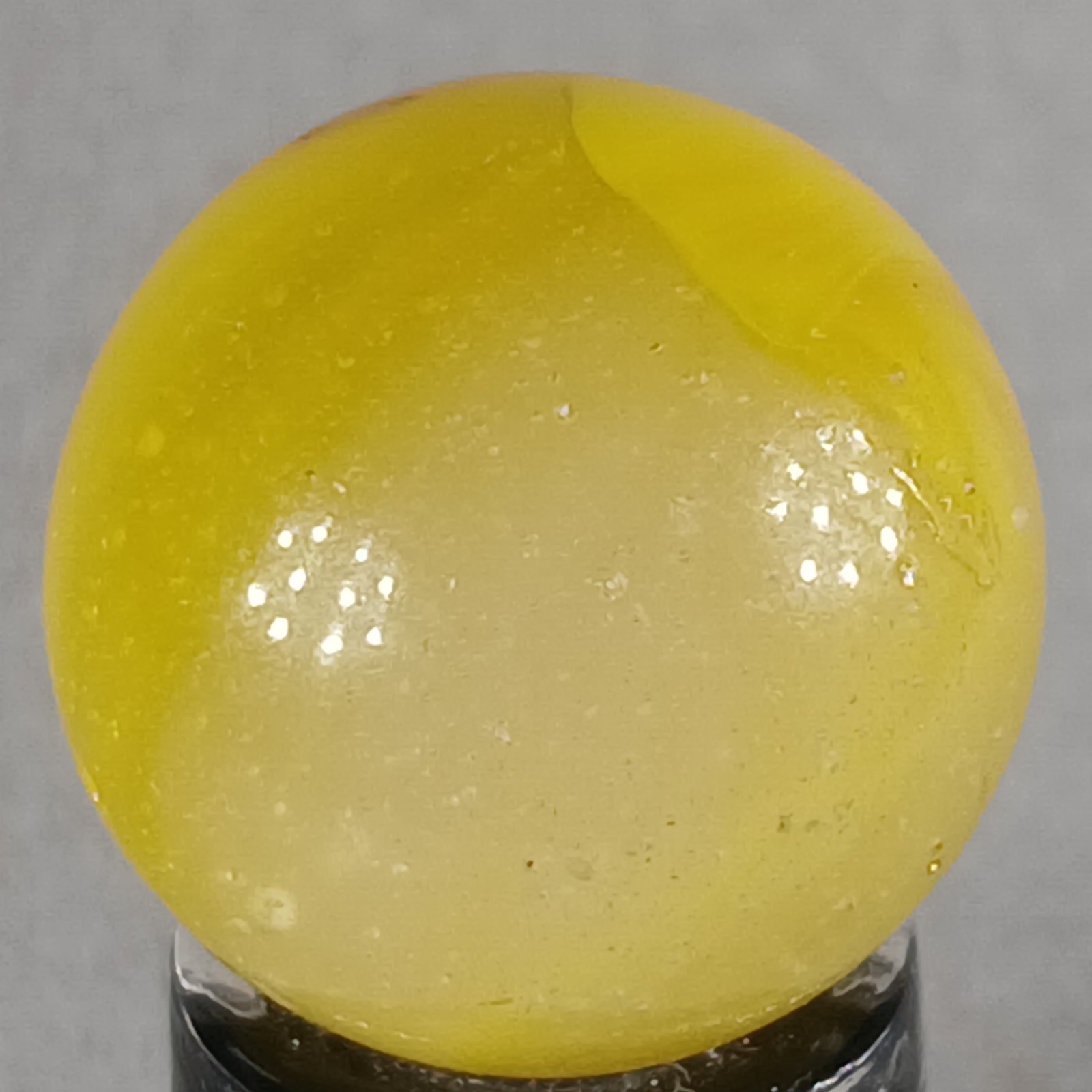 Vintage Vitro Conqueror Marble .61 Inches Near-Mint Condition Combined Shipping