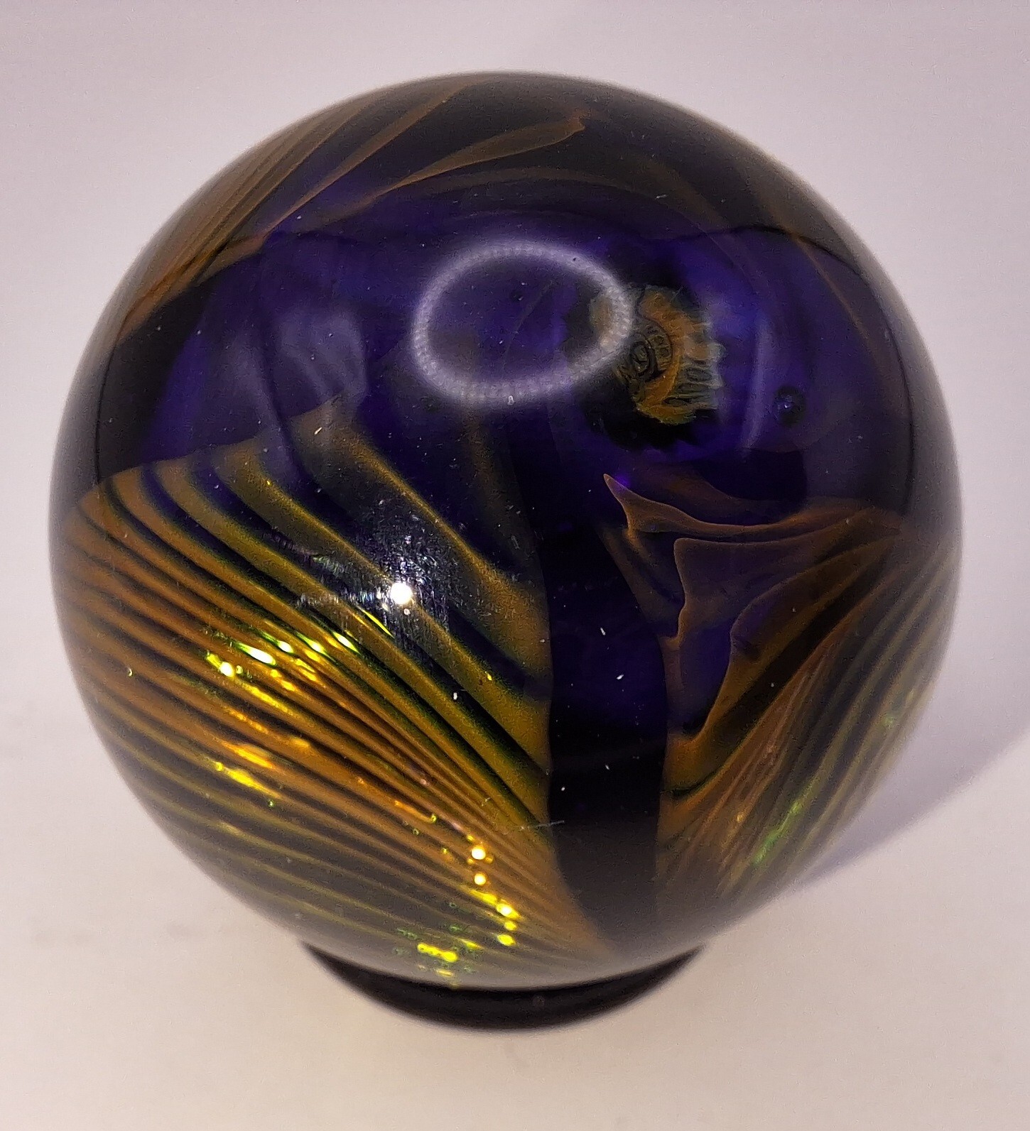 Fabulous Contemporary Signed Kevin O’Grady Art Glass Diochroic Marble…