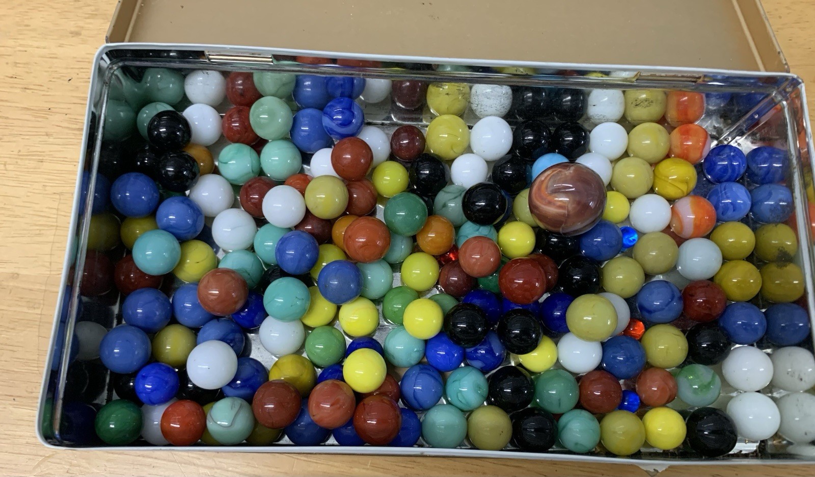 Vintage Marbles 150+ all different sizes