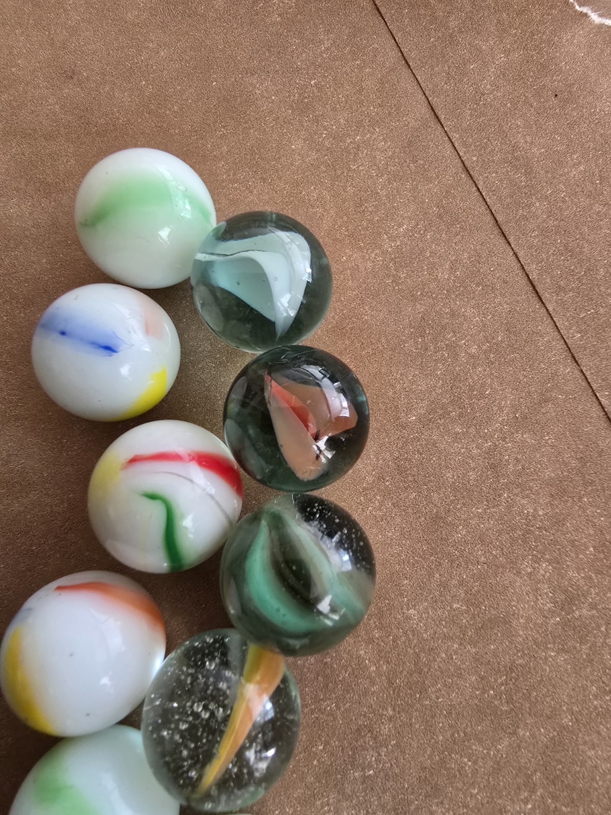 Vintage Marbles Cat’s Eyes, Asian Imperial, and Vacor Red Roosters. LOT of 25