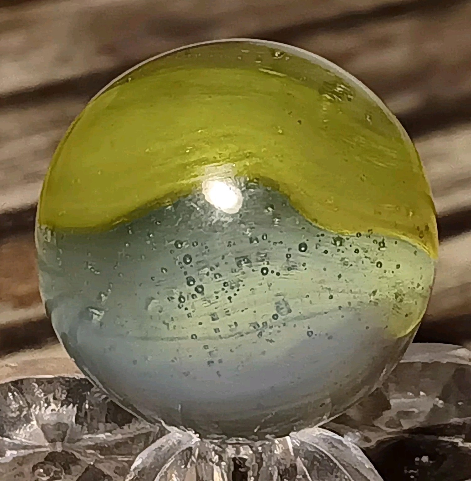 Vitro Agate Transparent Brushed Patch Marble. 5/8″ Mint. Uv Active.