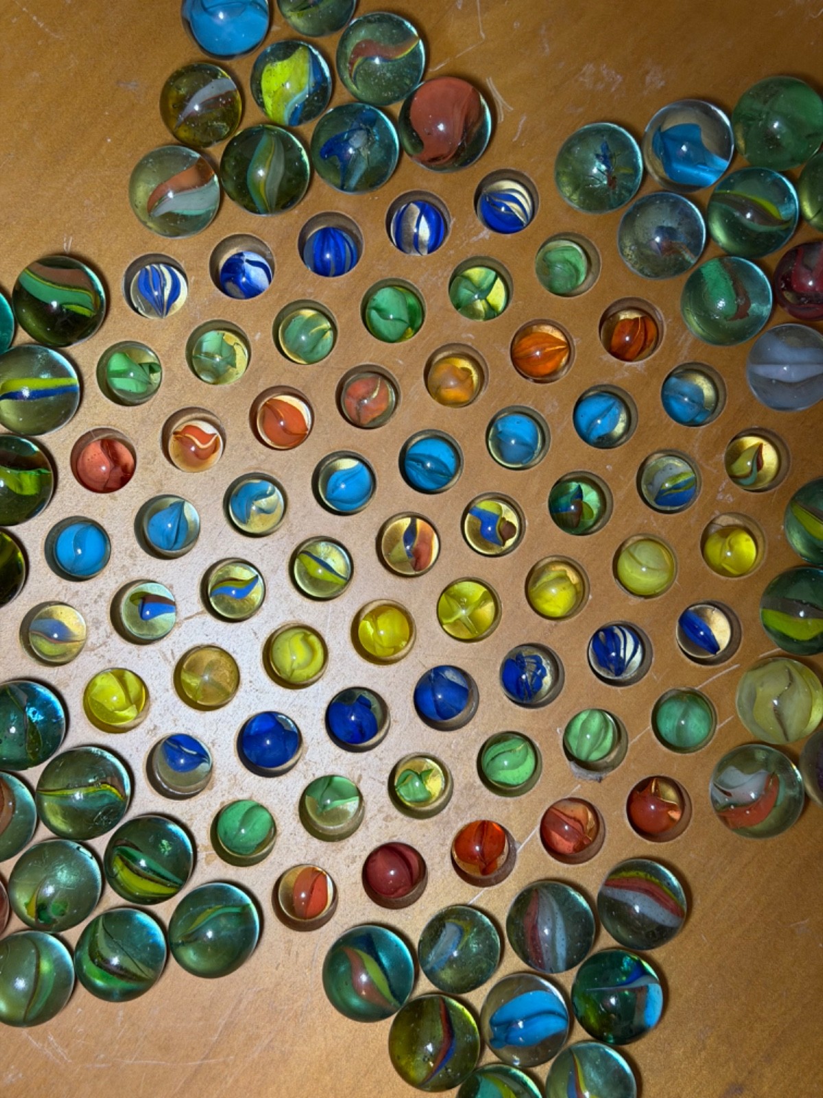 Gnt 15” Vintage Chinese Checker Board Filled w/121 Catseye Marbles 60-1” Shooter