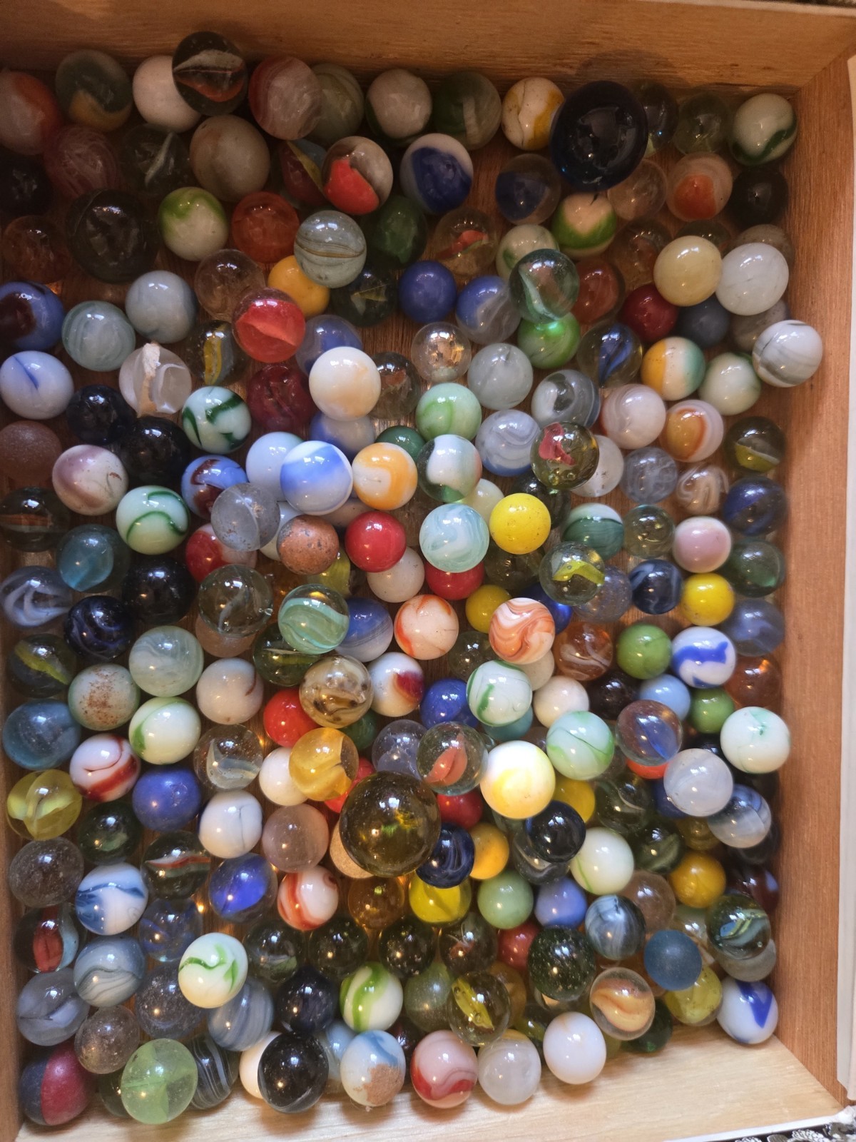 Mix Of Marbles: Cat’s Eye, Machine Made, Hand Made, Shooter’s, Swirl, Vitro