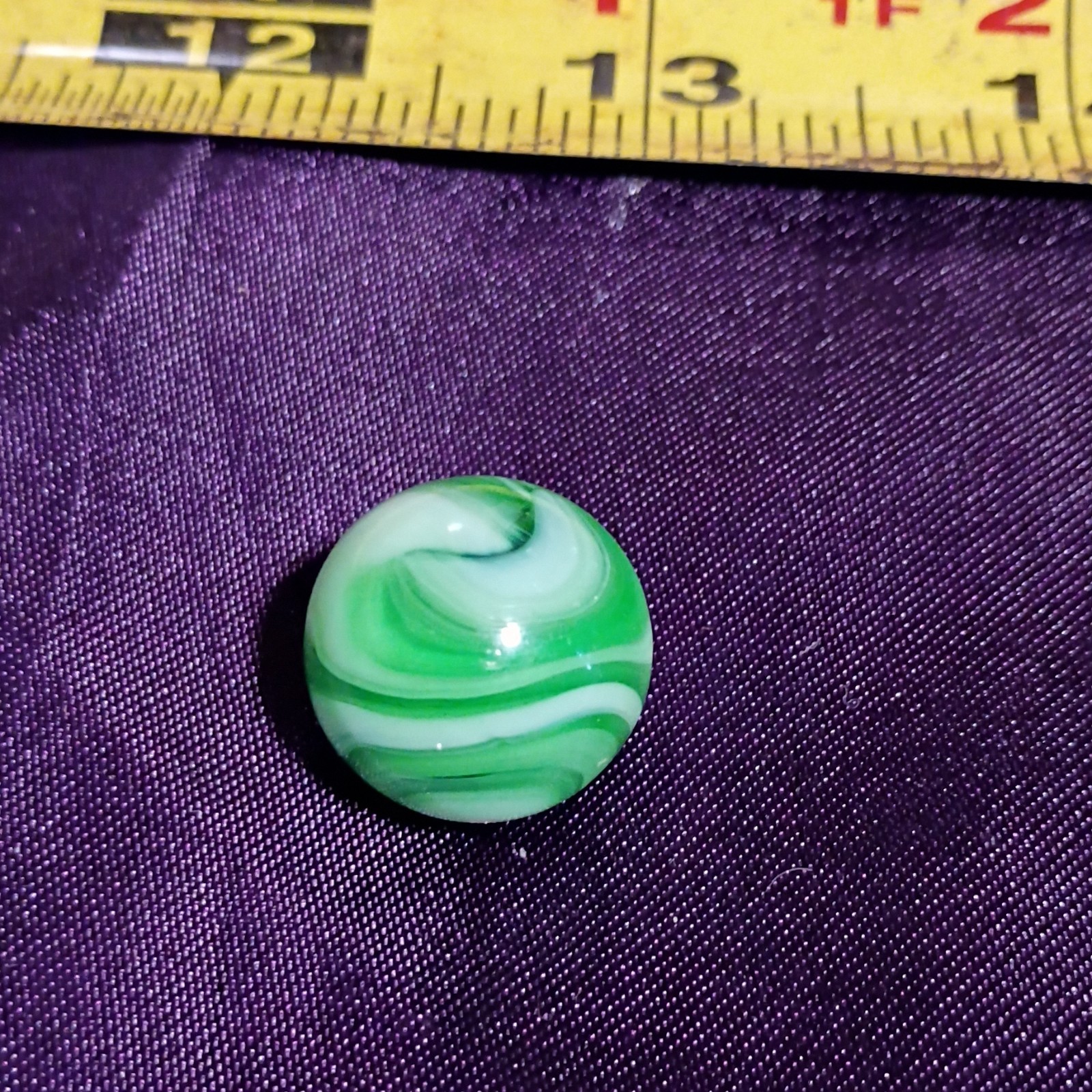 Green and White Swirl Machine Made Glass Toy Marble for Ages 4-7 and 8-11 Years