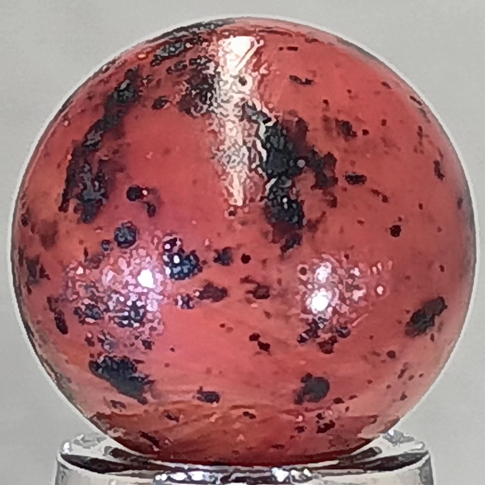 Vacor Mars Marble .62 Inches Near-Mint Condition Combined Shipping
