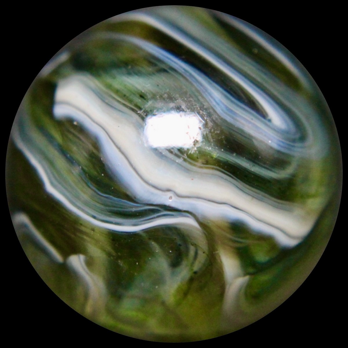 JABO Ultra Marble Collector Series: Radioactive Ivory w/Gold Chains