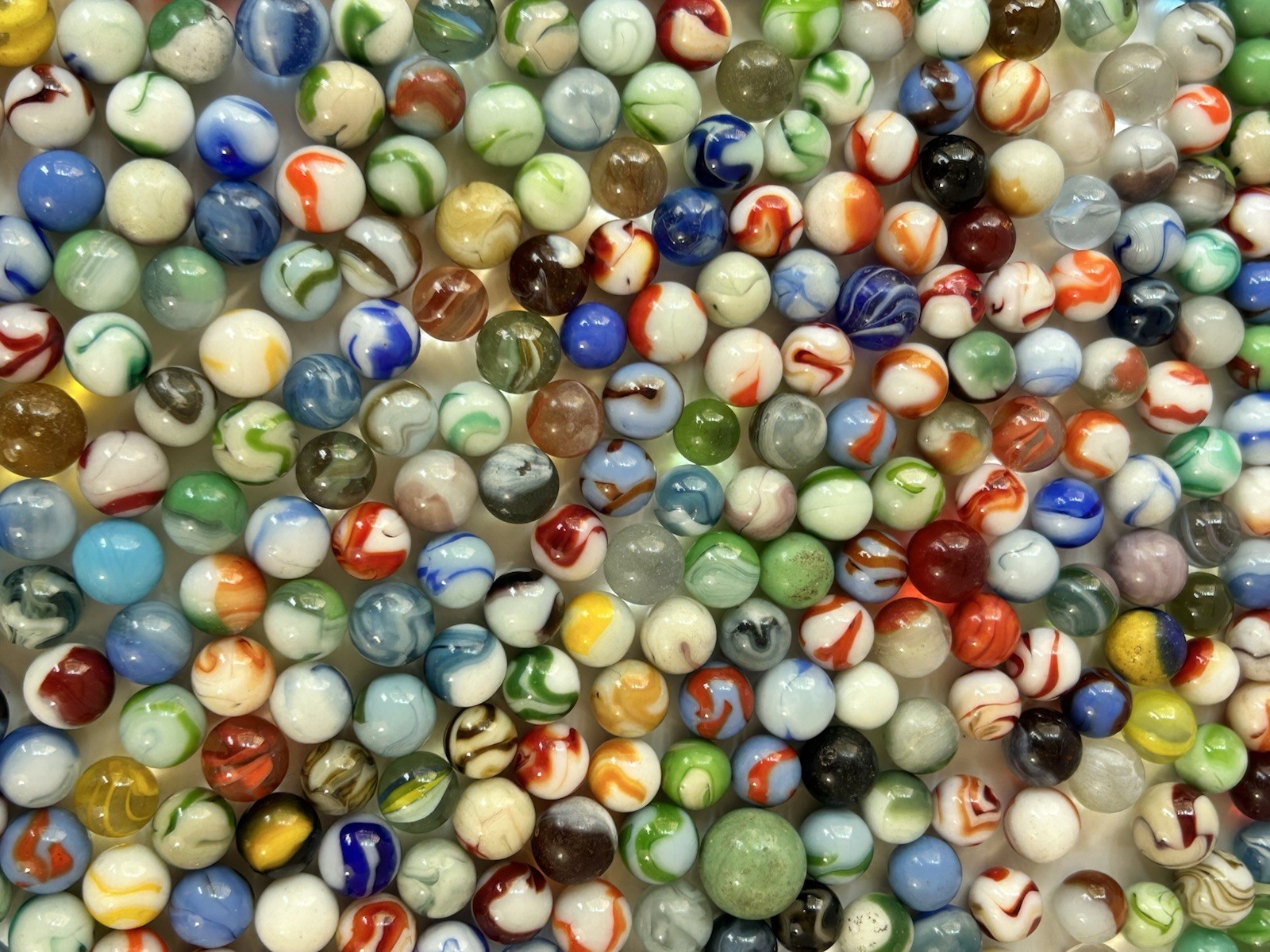 339 Vintage Glass Marbles Lot Includes UV Reactive Uranium & Cadmium Marbles