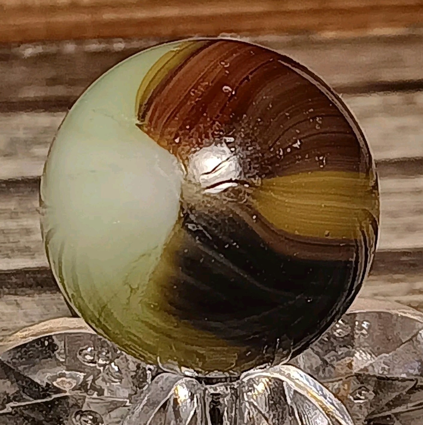 Master Marble / Master Glass Comet Patch Marble. .5/8″ Mint. Chocolate Blends