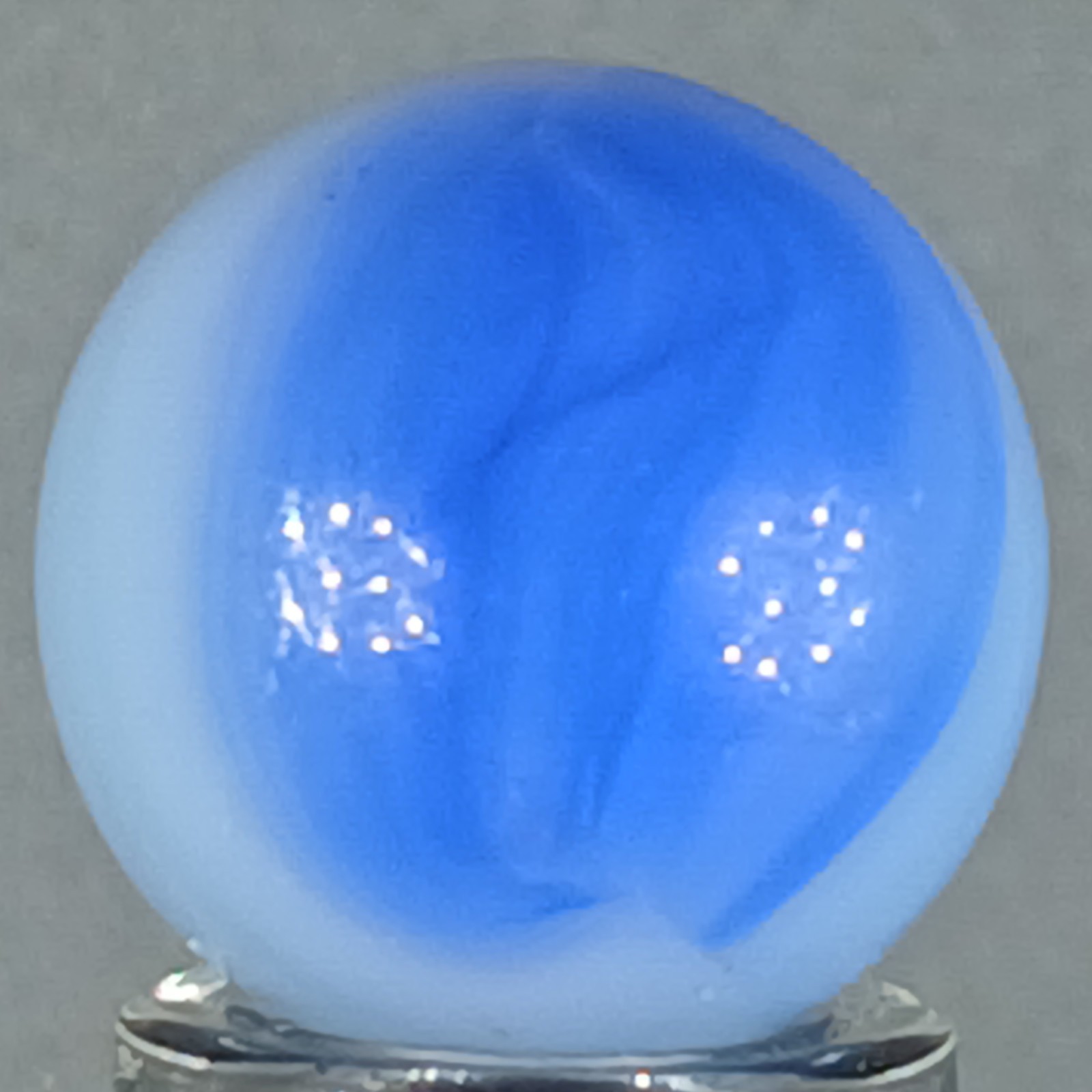 Vintage Vitro Conqueror Marble .63 Near-Mint Condition Combined Shipping