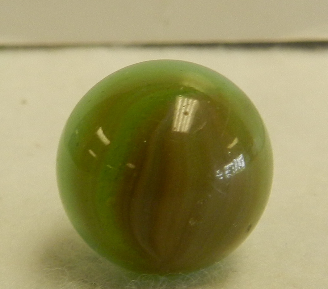 19261m Vintage Master Marble / Master Glass Sunburst Marble .70 Inches Near Mint