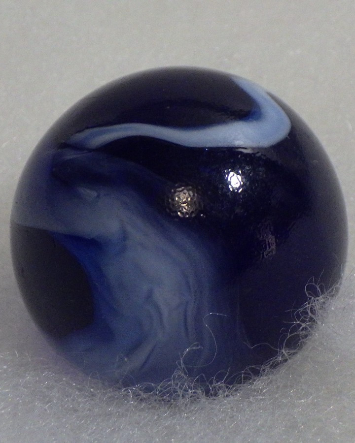 vintage 1.5″ 34mm marble 4 7/16 around cobalt blue white swirl