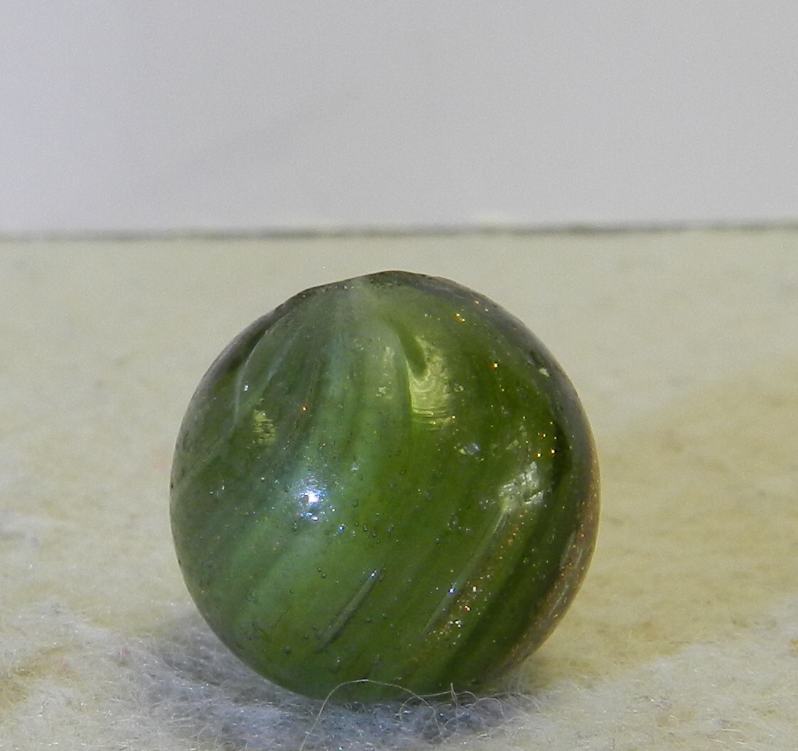 #15801m Small .63 Inches Vintage German Handmade Onionskin Lutz Marble