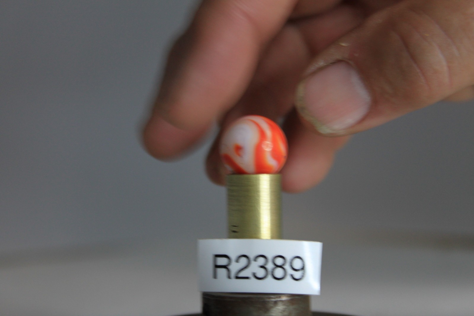 PELTIER GLASS MARBLE RED FLAME SPIRAL ZEBRA OPAQUE WHITE 5/8″ VINTAGE TARGET