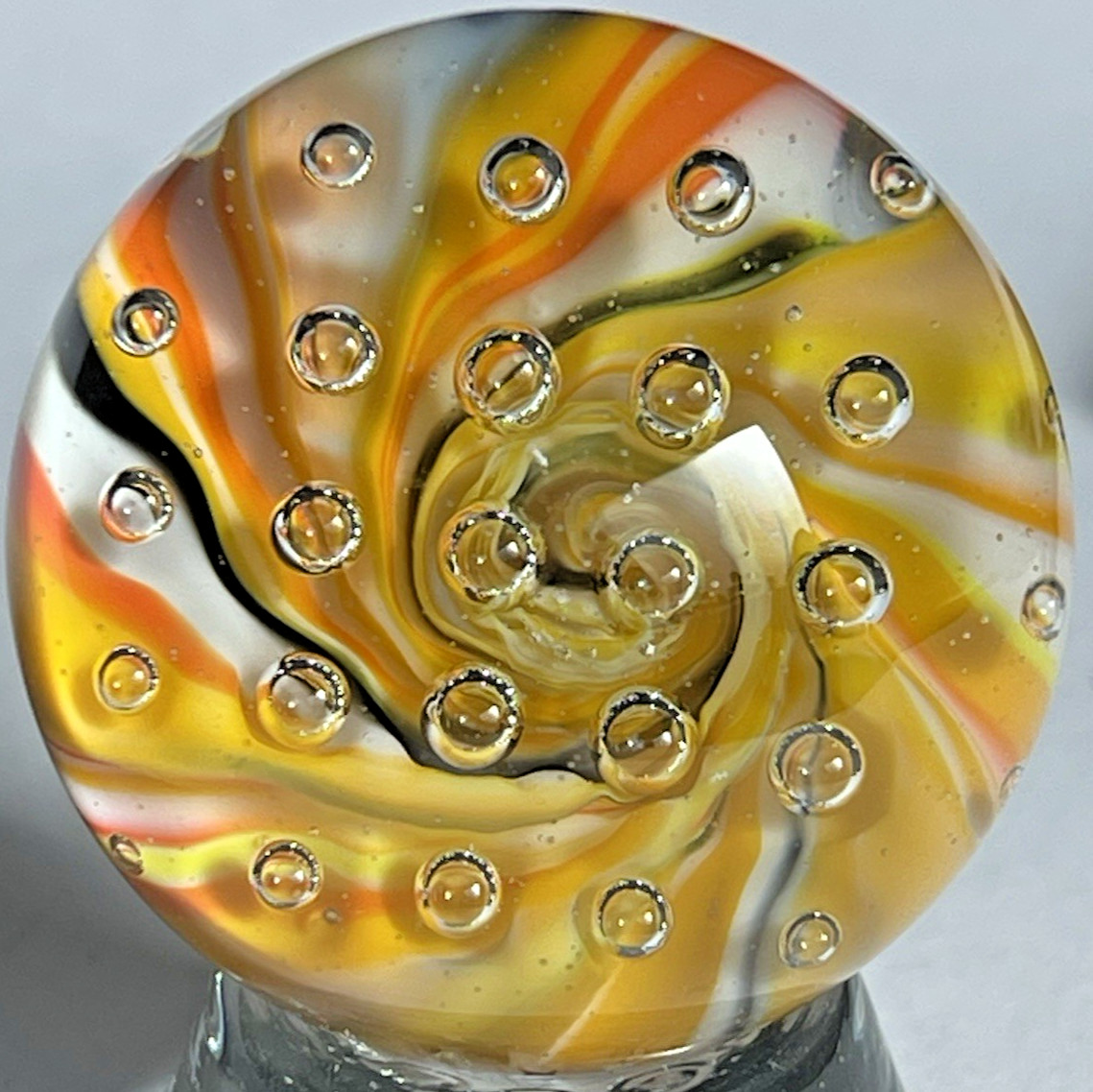 2015 RICK DAVIS MARBLE SIGNED HANDMADE GLASS ART 1.53″ SUNRISE UNDER BUBBLES