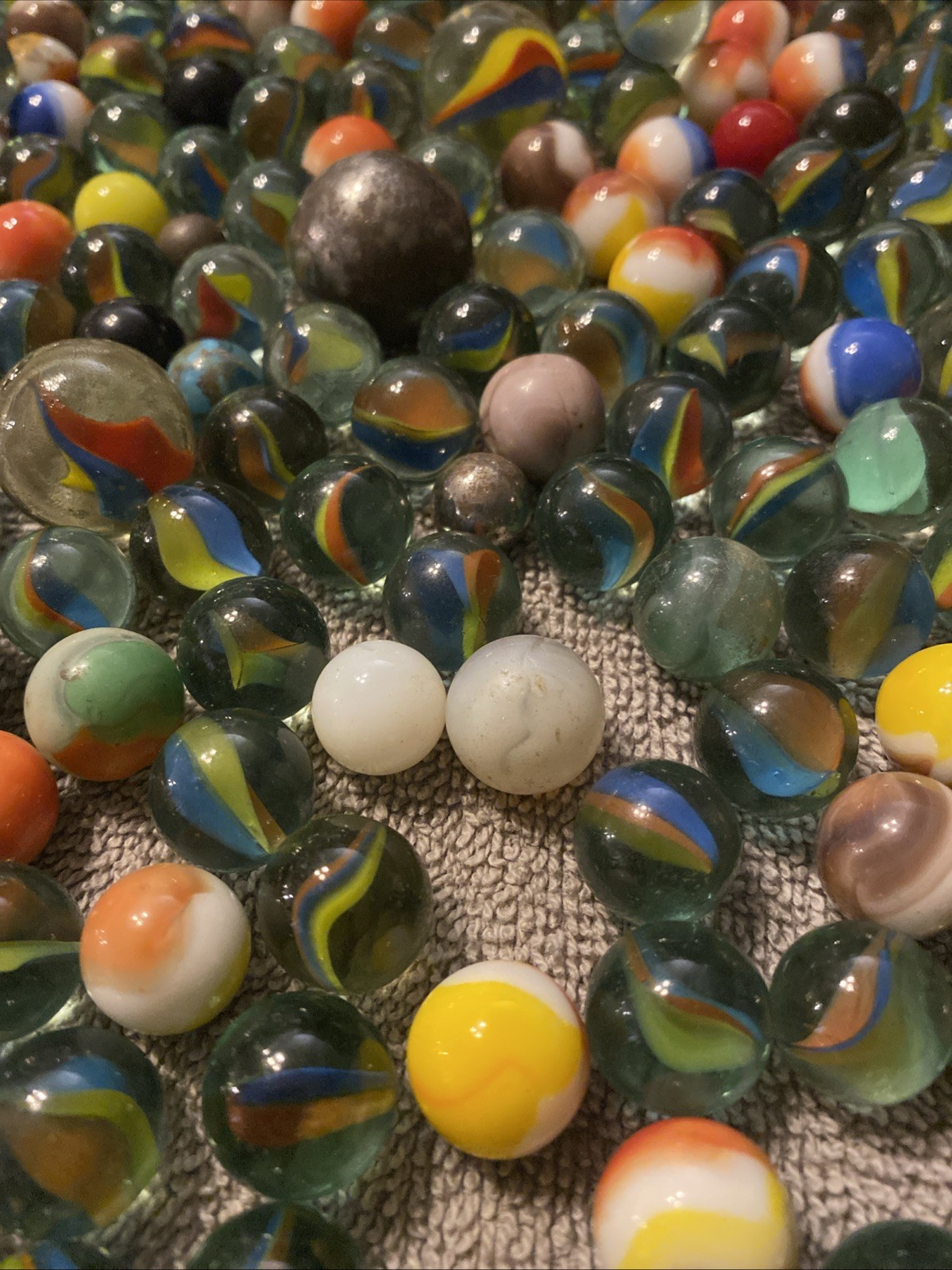 Lot 285 Vintage Marbles Clay Shooter Unsorted