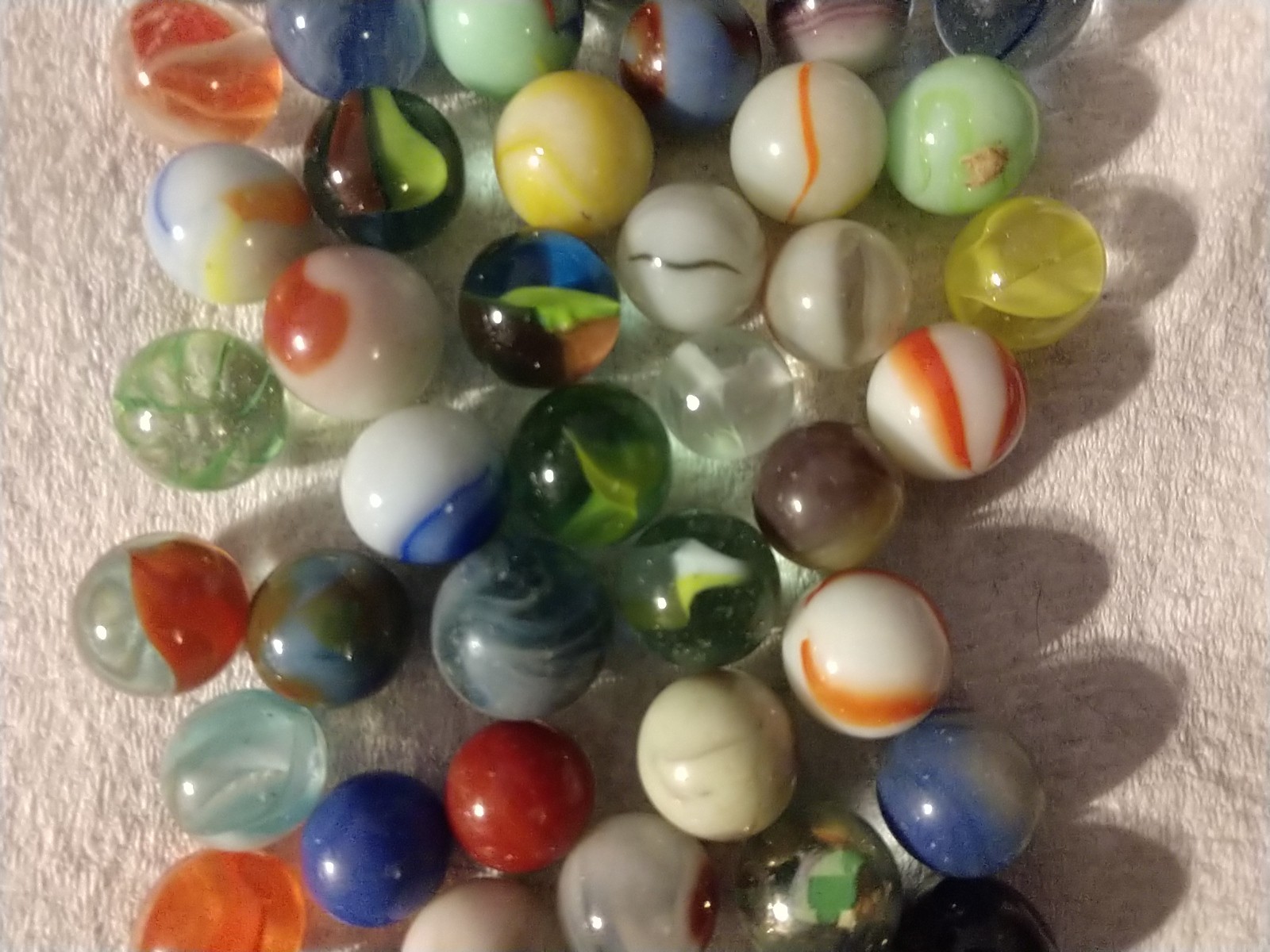 Vintage Lot of 75 Marbles Various Makers Patches Swirls Cats eye etc
