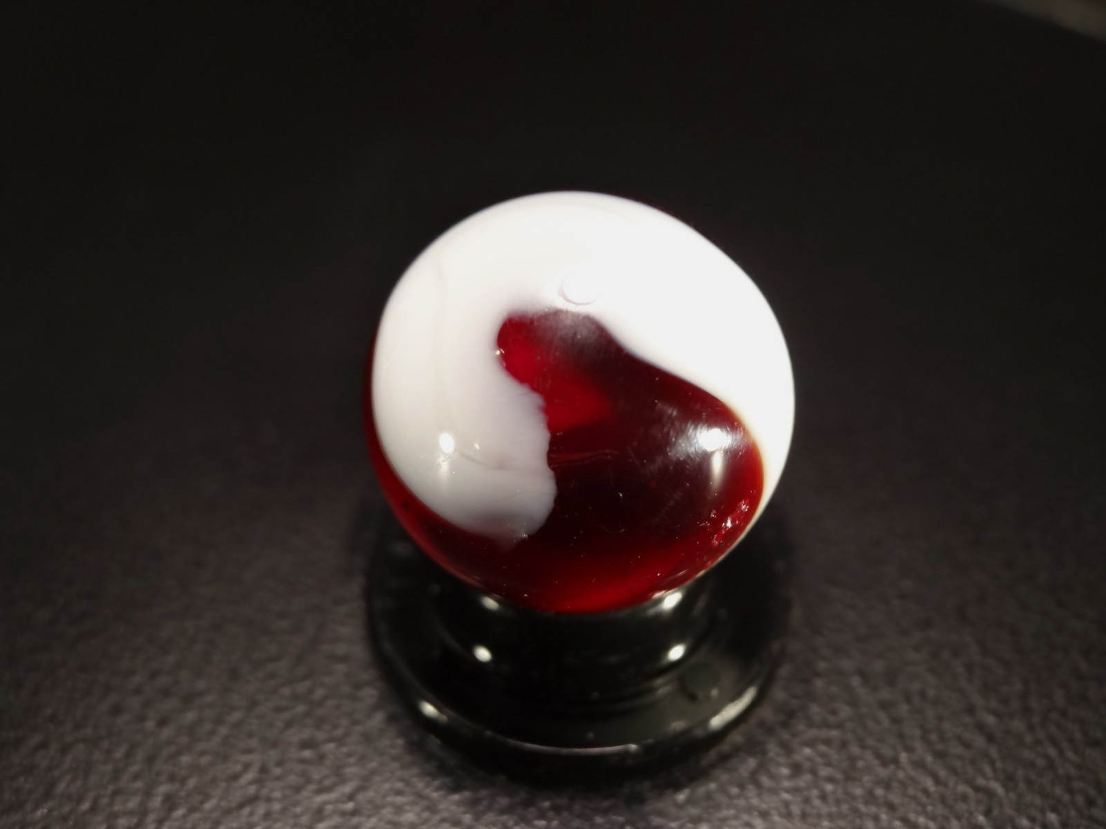 AKRO AGATE BLOOD n BONE Stunning !