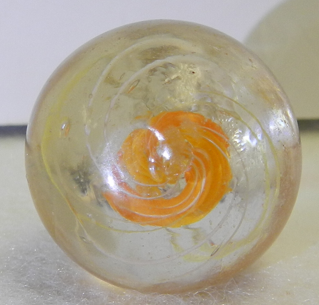 #18682m Large 1 Inch Vintage German Handmade Divided Ribbon Swirl Marble