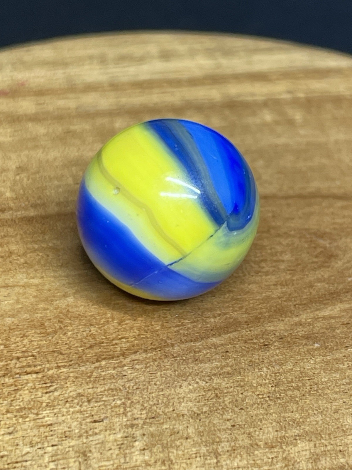 Vintage Marble King “Cub Scout” Marble .63” Mint, Beautiful Example, Blue Yellow