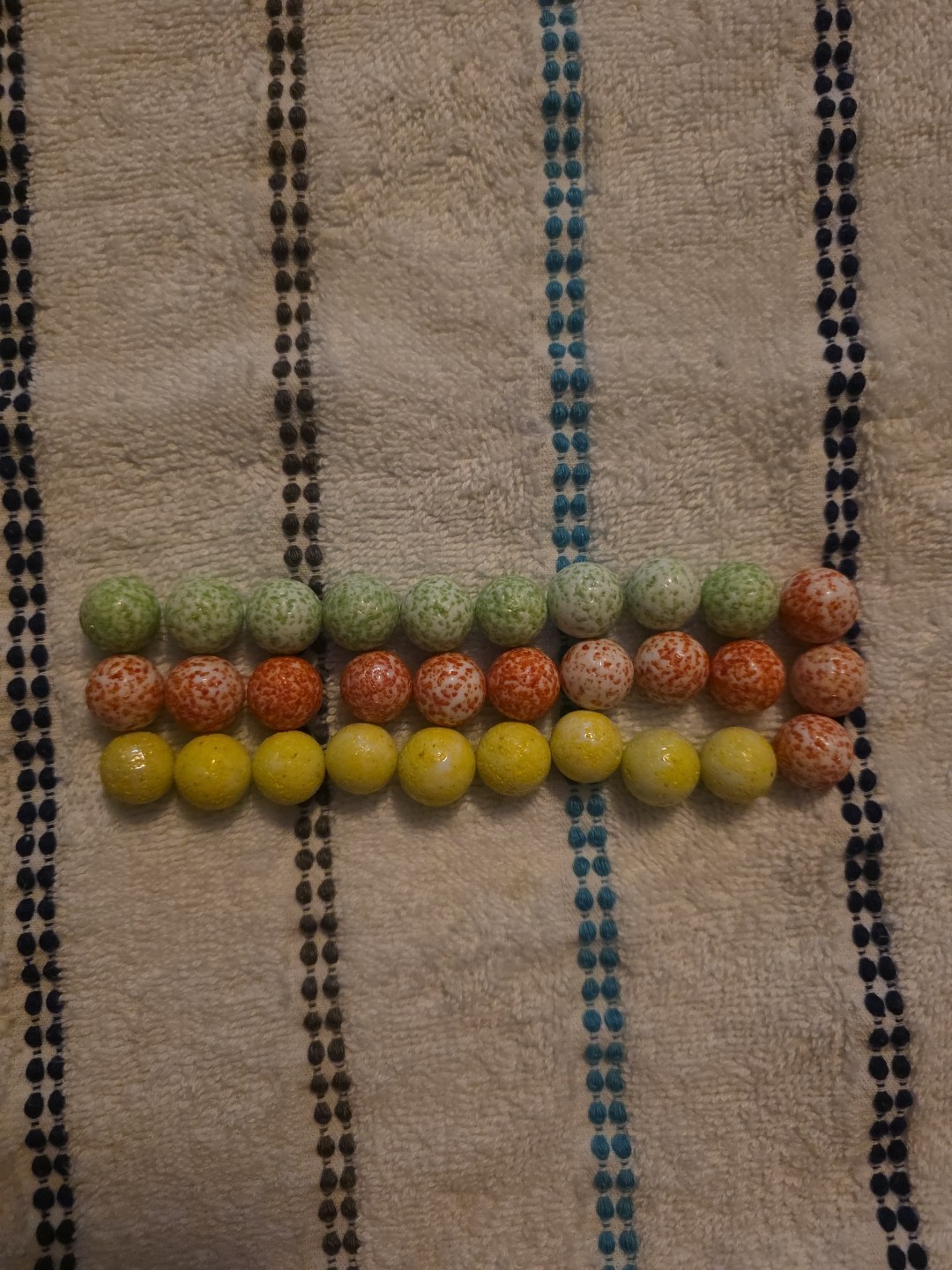 1950s vintage speckled glass marbles