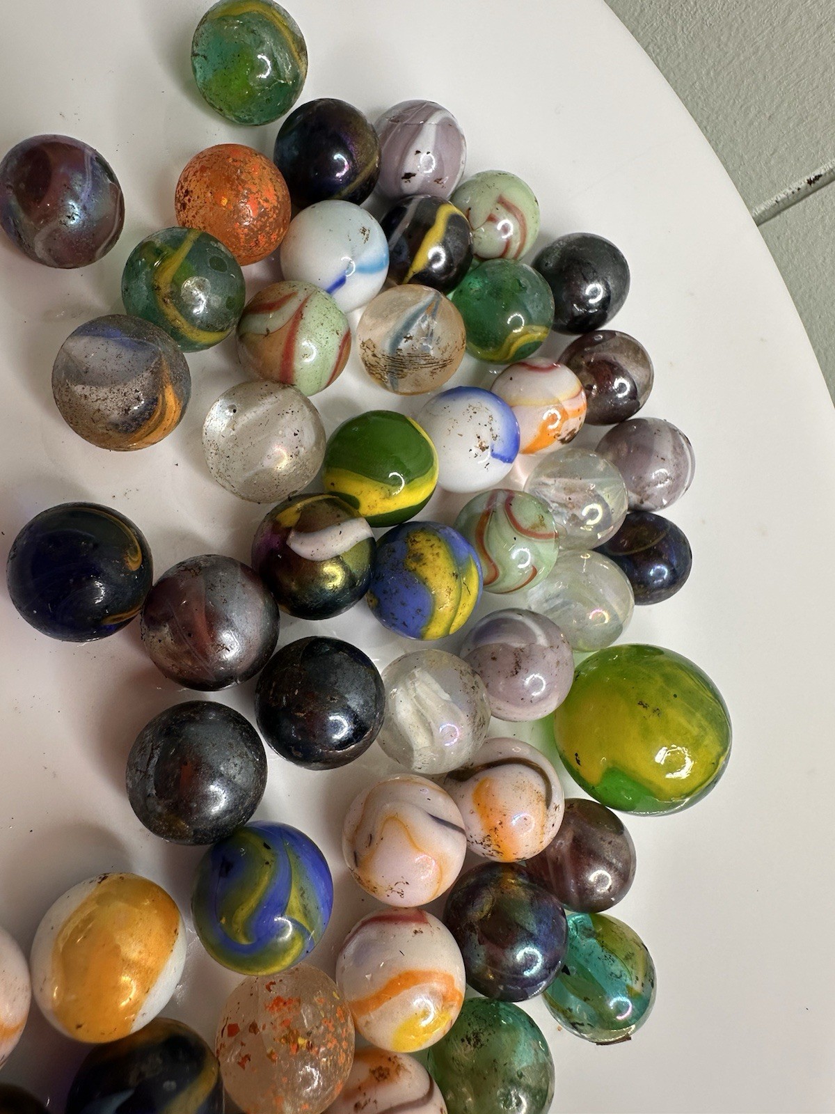 Swirl Speckle Glass Marbles Lot 55
