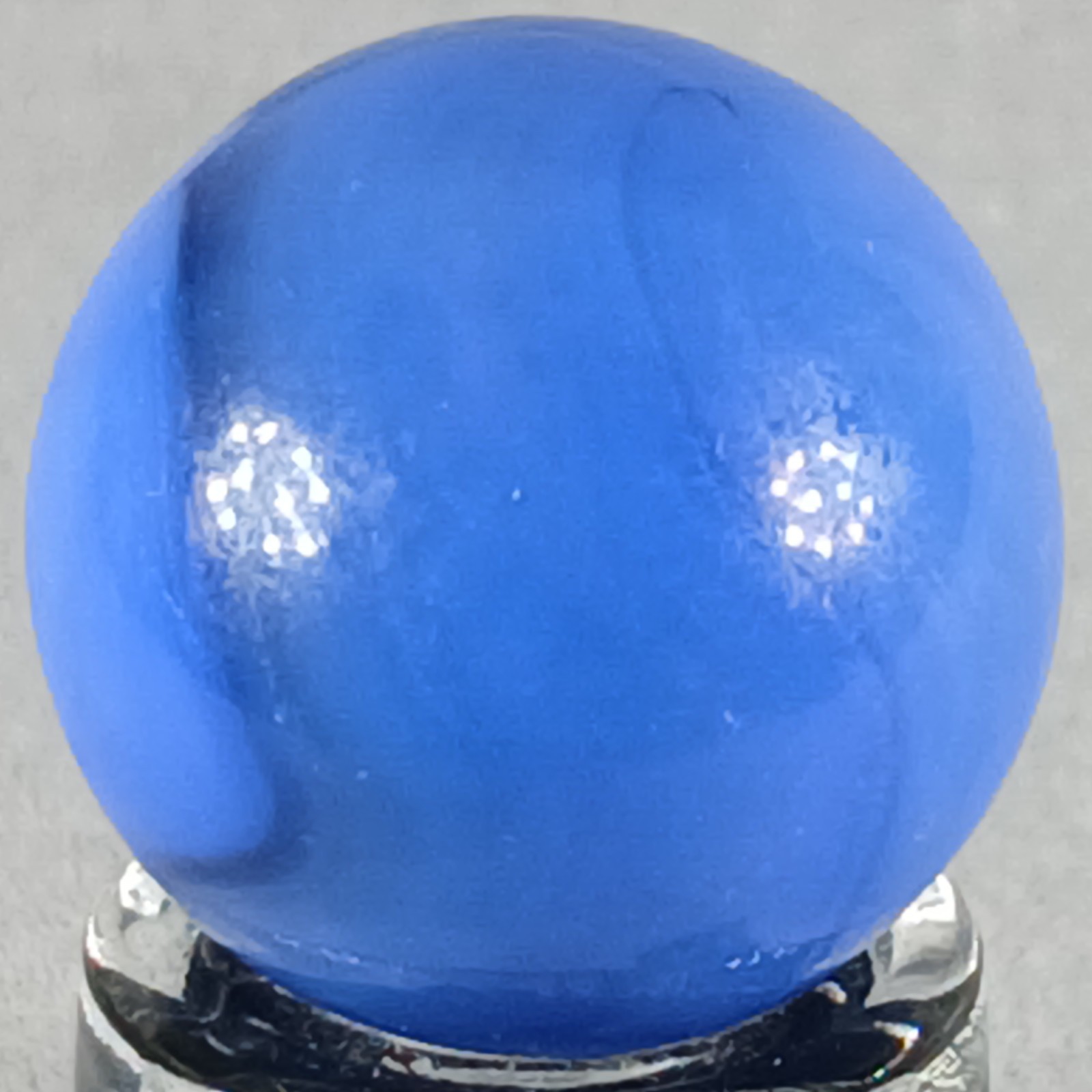 Small Vintage Vitro Conqueror Marble .55 Inches Near-Mint Condition