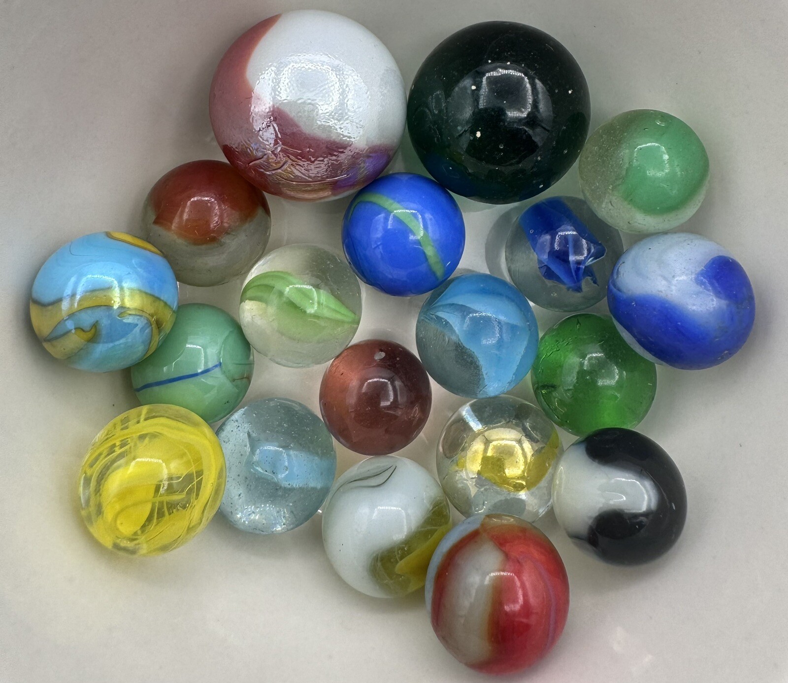 Vintage Marble Lot Of MARBLES UV Reactive Cadmium Uranium Lot #54