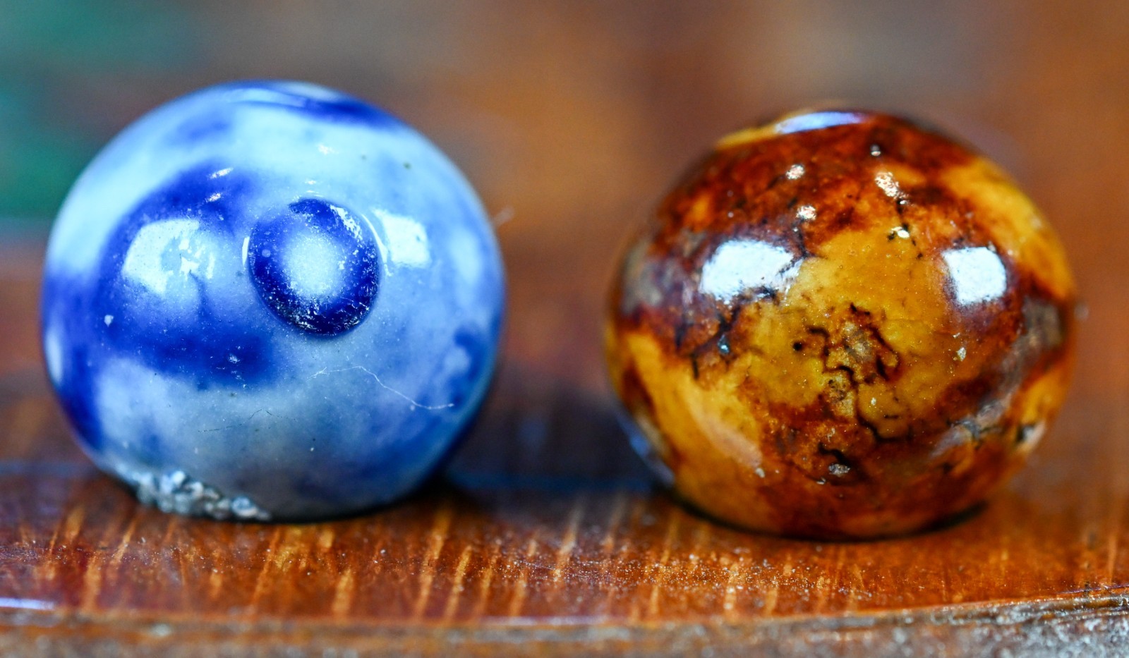 Pair of Blue & Brown Bennington Marbles, Handmade, 0.54 inch, Mint, Germ, S1651