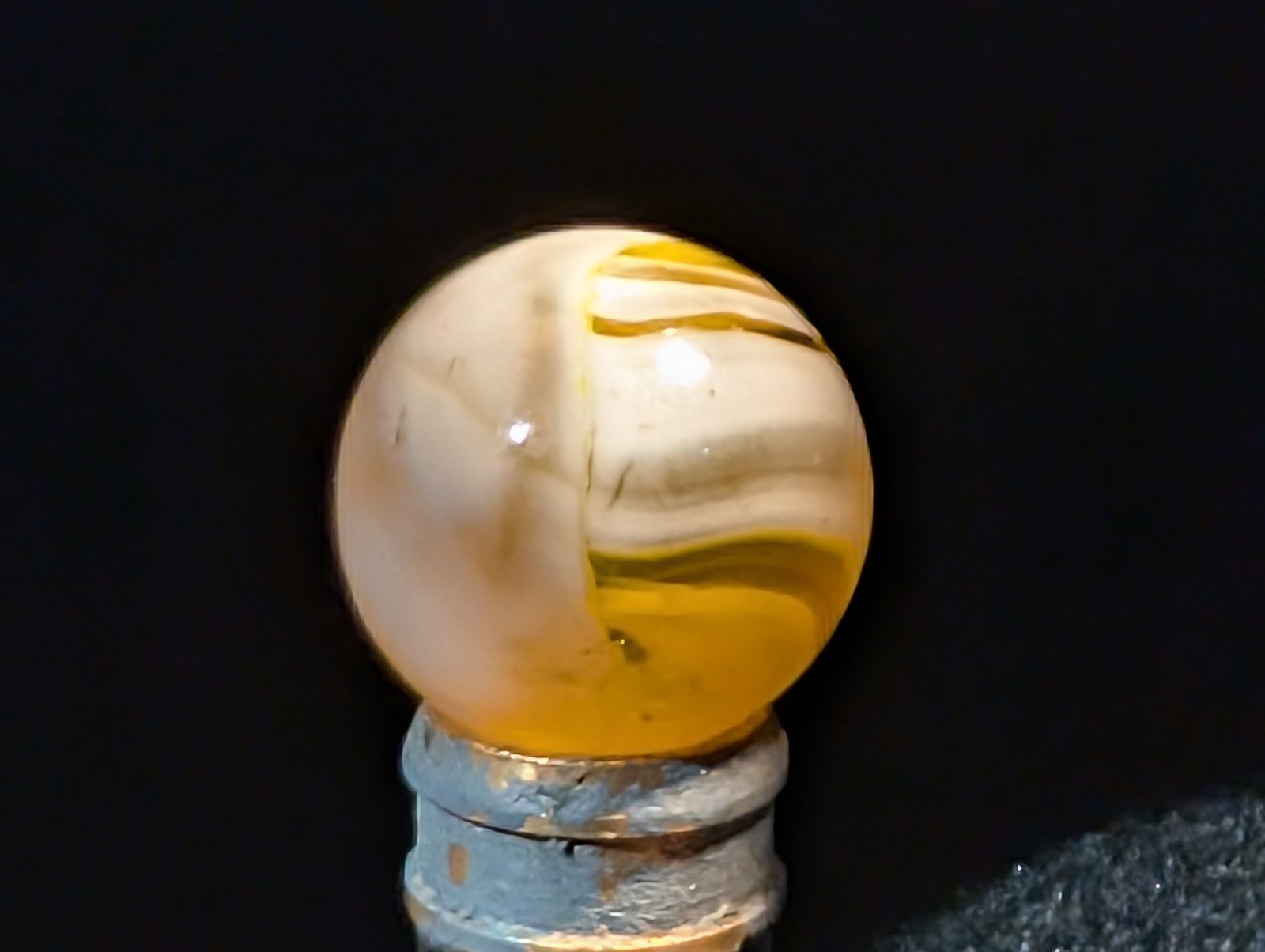 CAC ELECTRIC YELLOW 2 Seam STRIPED TRANSPARENT MARBLE 21/32″ Near Mint 8.8