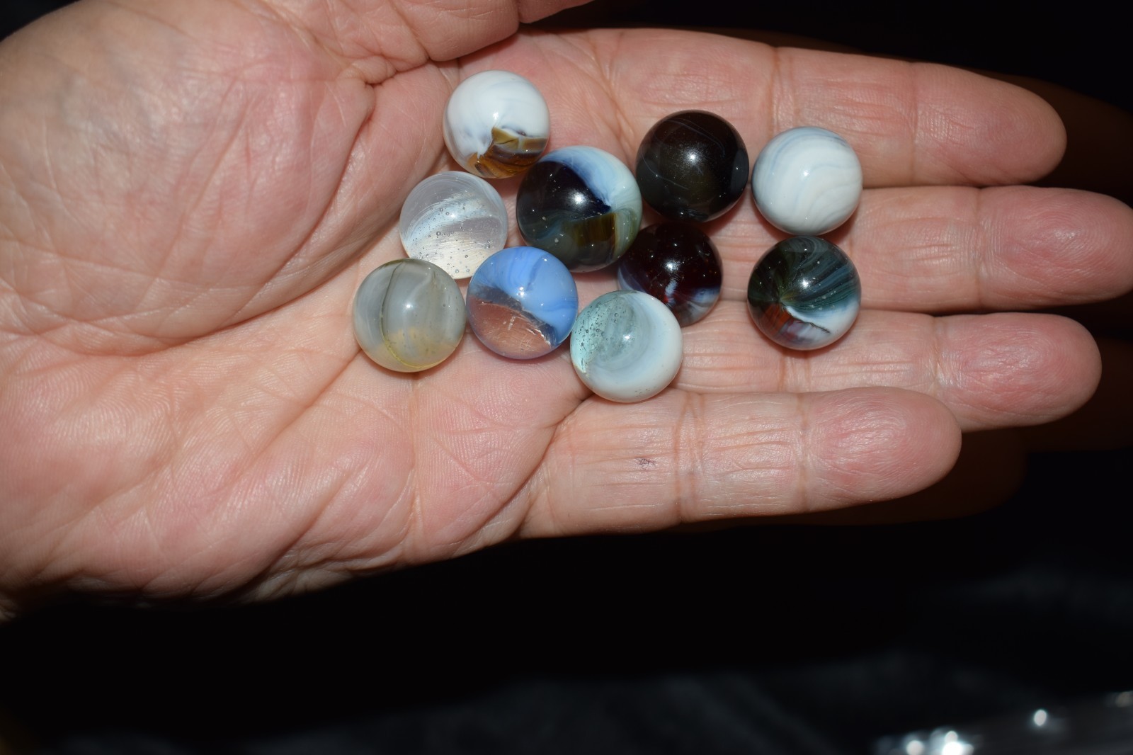 👉🧐Beautiful collector’s Lot of 10 vintage Master Marbles size .640″ MINT👈🧐