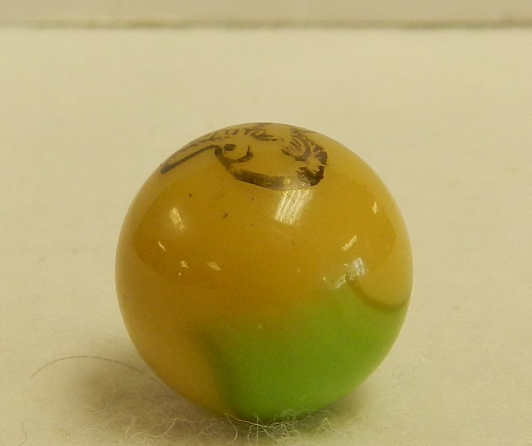 #20648m Vintage Original Peltier Glass Andy Comic Picture Marble .67 In *Mint*