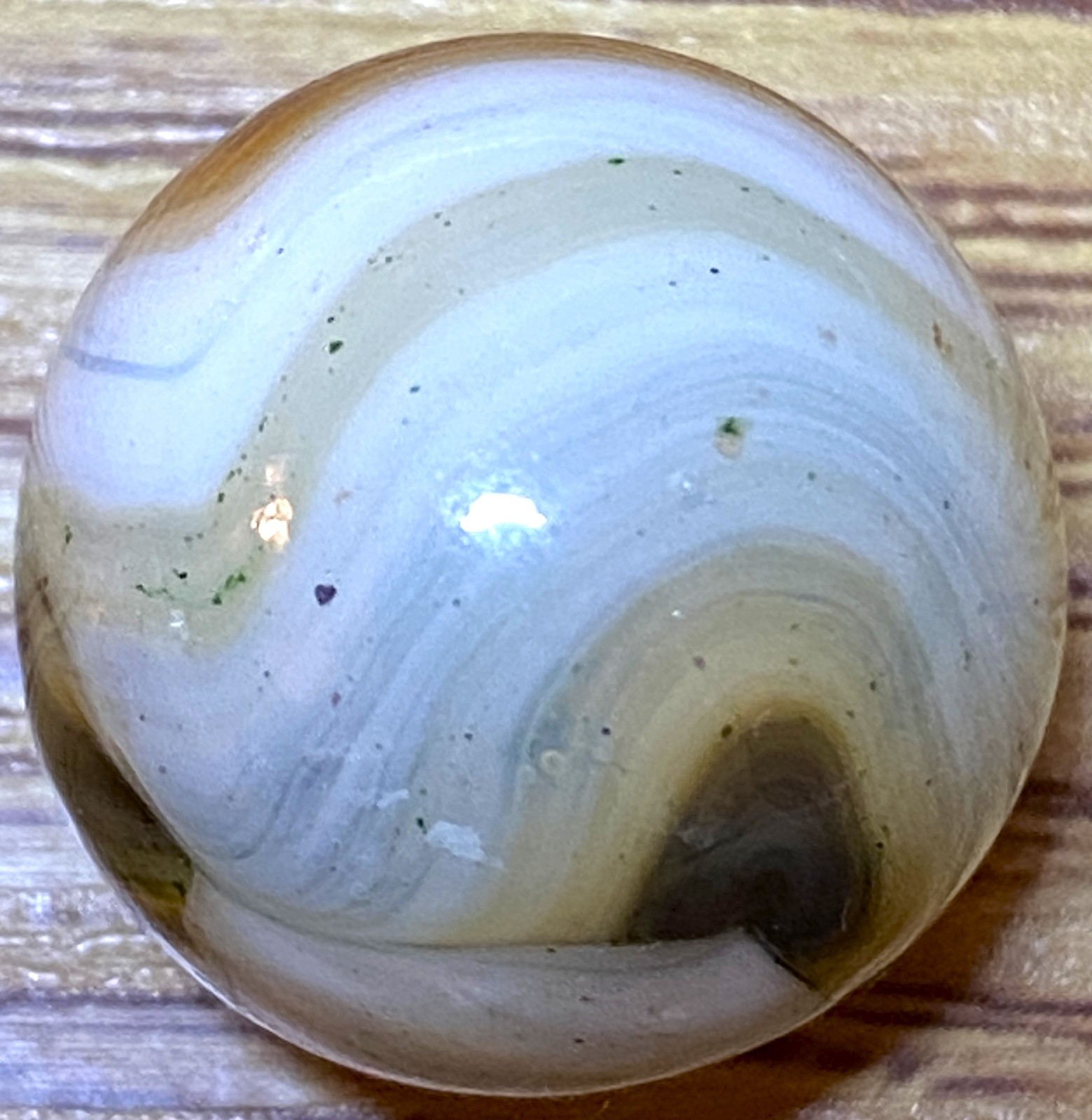 AVENTURINE SEAMED COLORED BROWNS SWIRLED SHOOTER .71″ BOX03/146