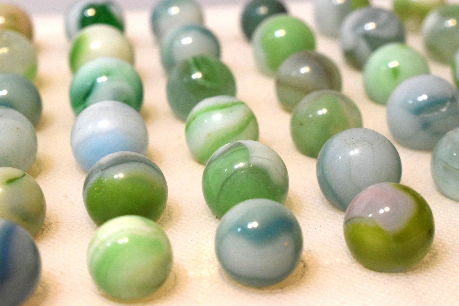 VITRO AGATE MARBLES ARKO 57PC MIXED LOT SHAMROCK GREEN AQUA BLUE COBALT LIME