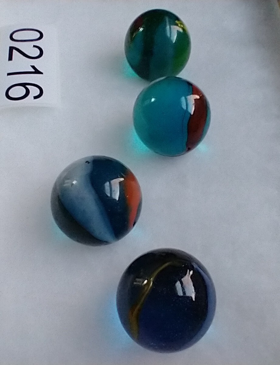 Multi Colored Swirls Medium Shooter Sized Marble 25mm Vintage Lot of 4